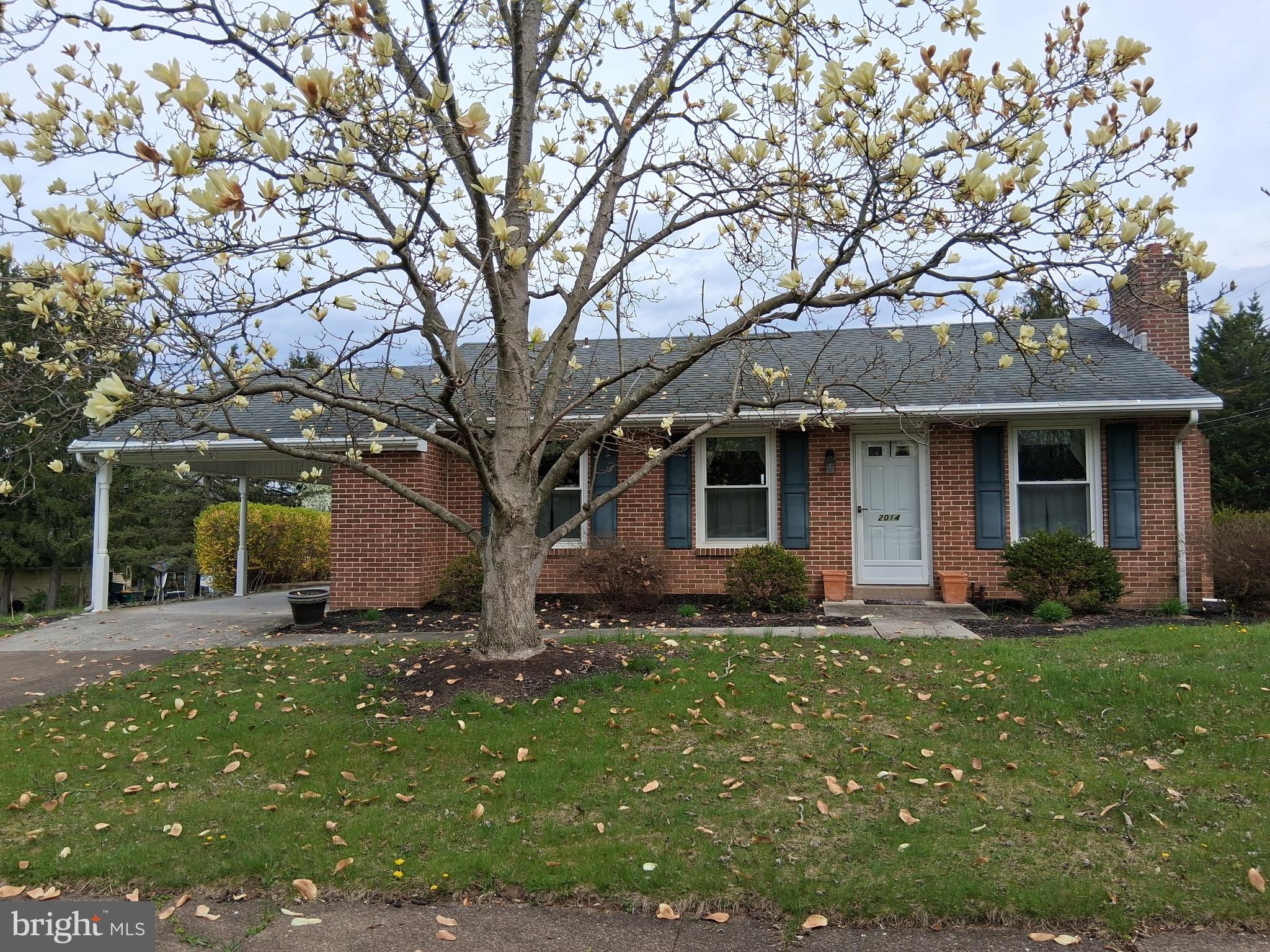 GLENDA CREST - Residential