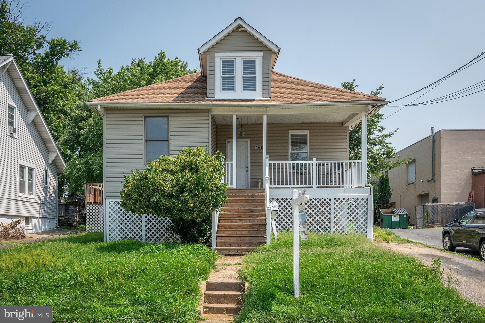 PARKVILLE - Residential Income