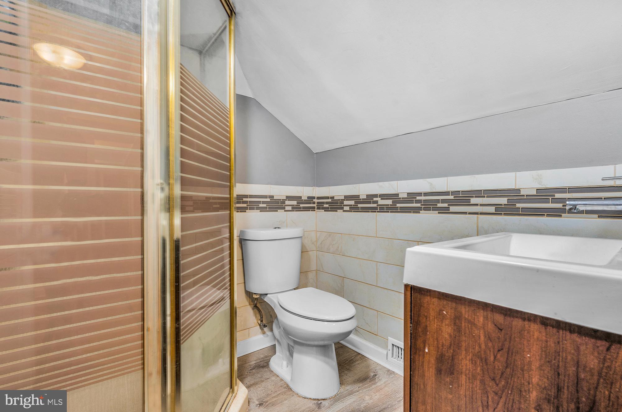 PARKVILLE - Residential Income