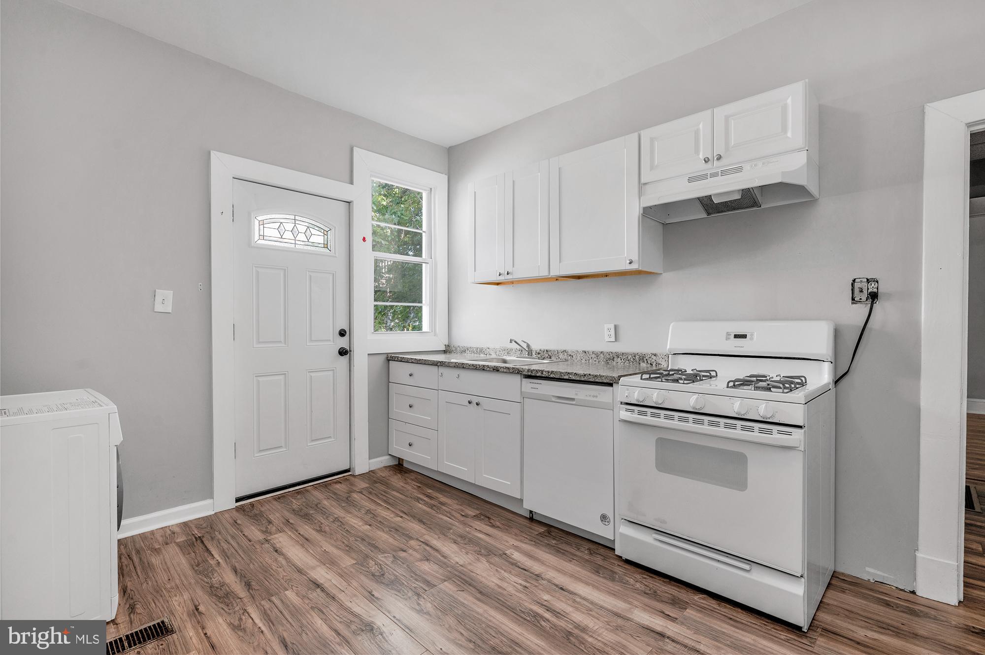 PARKVILLE - Residential Income