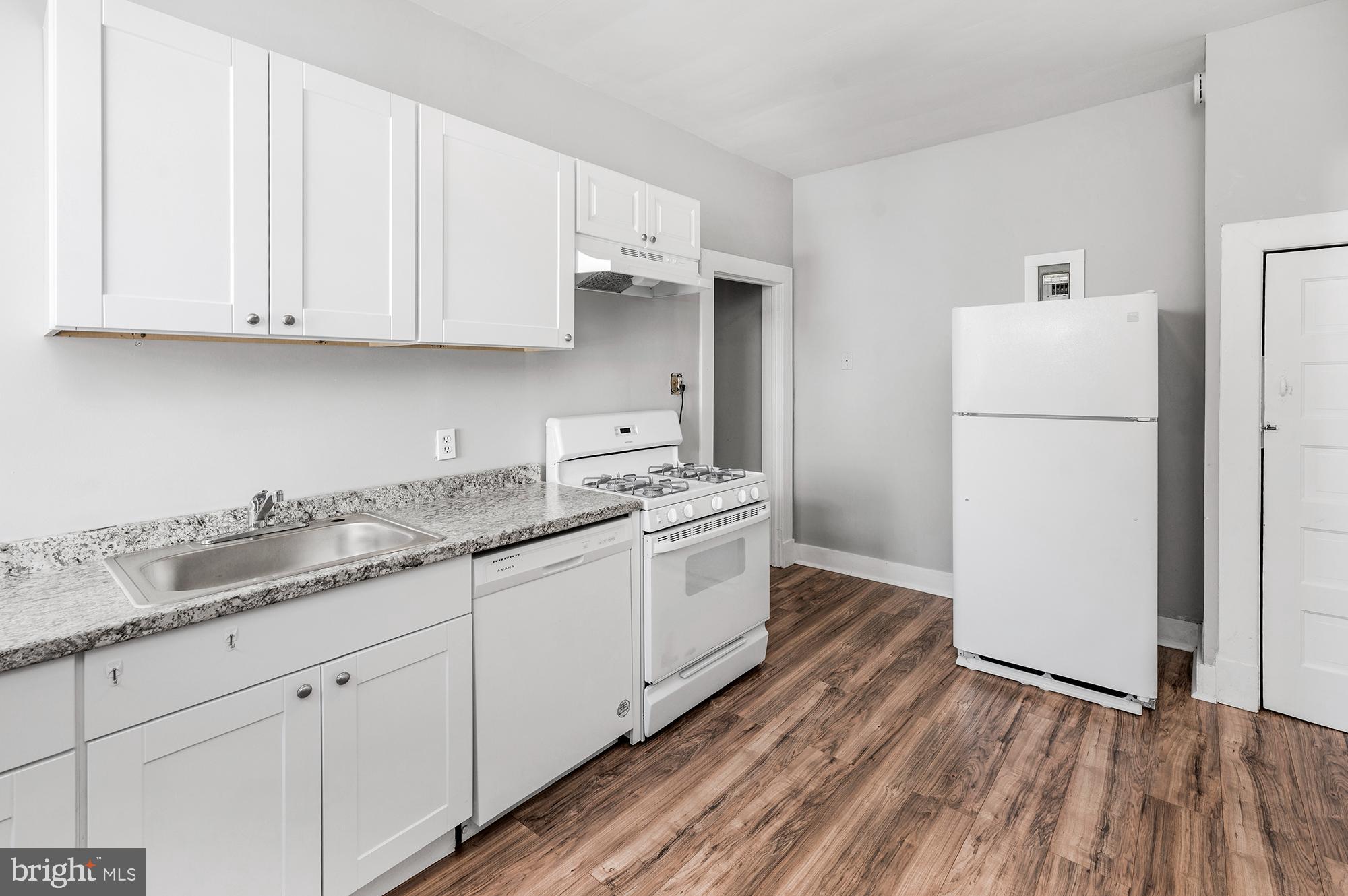 PARKVILLE - Residential Income