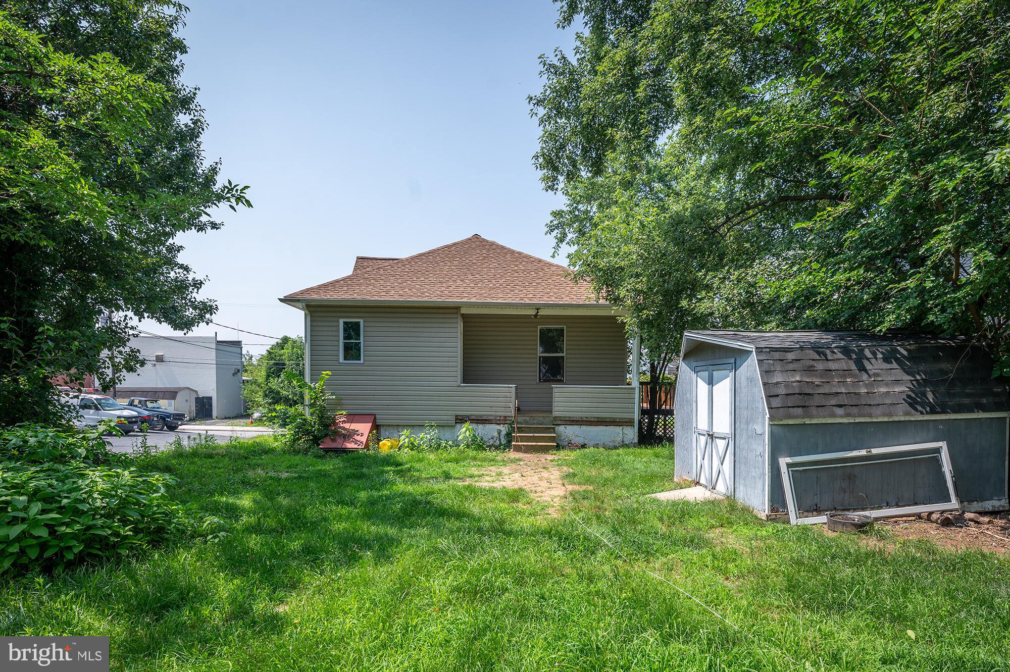 PARKVILLE - Residential Income