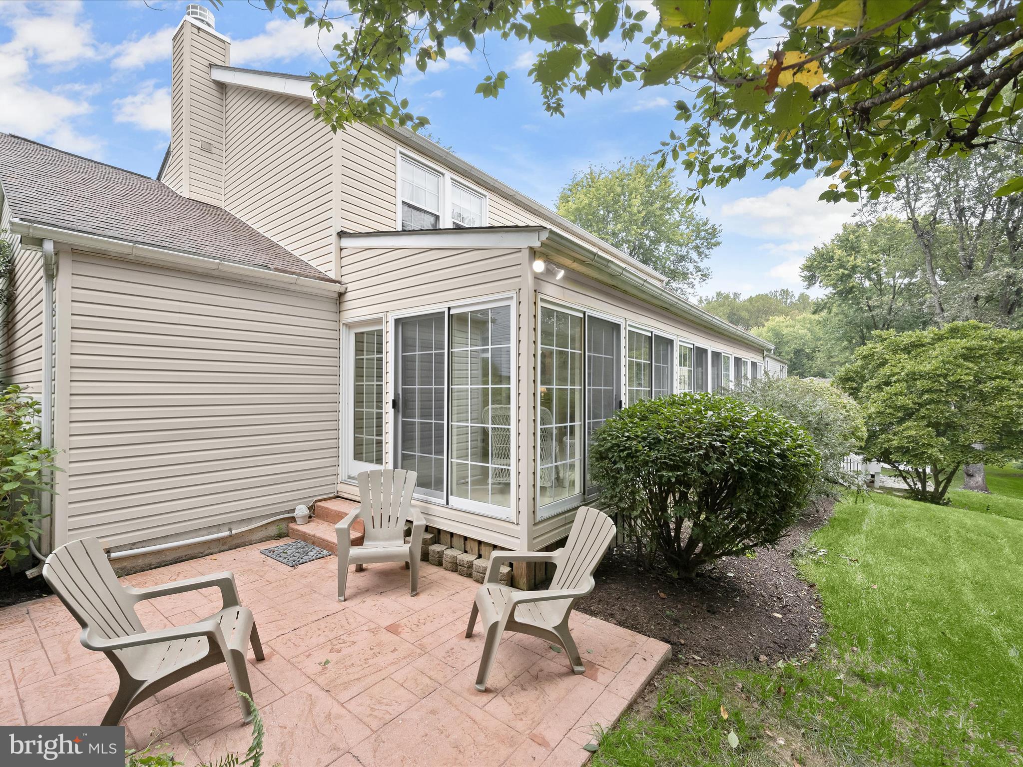 KINGS MEADE - Residential