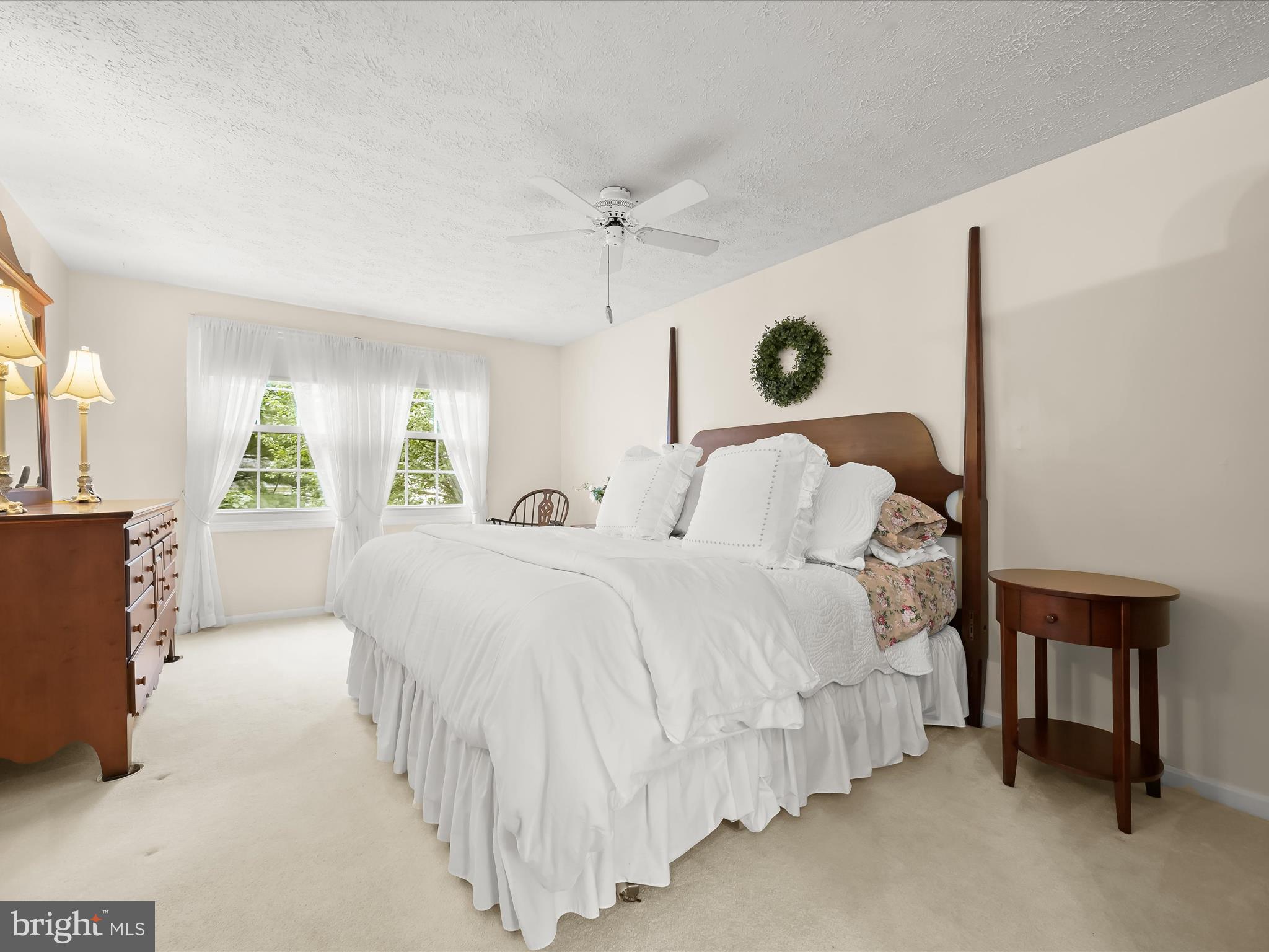 KINGS MEADE - Residential