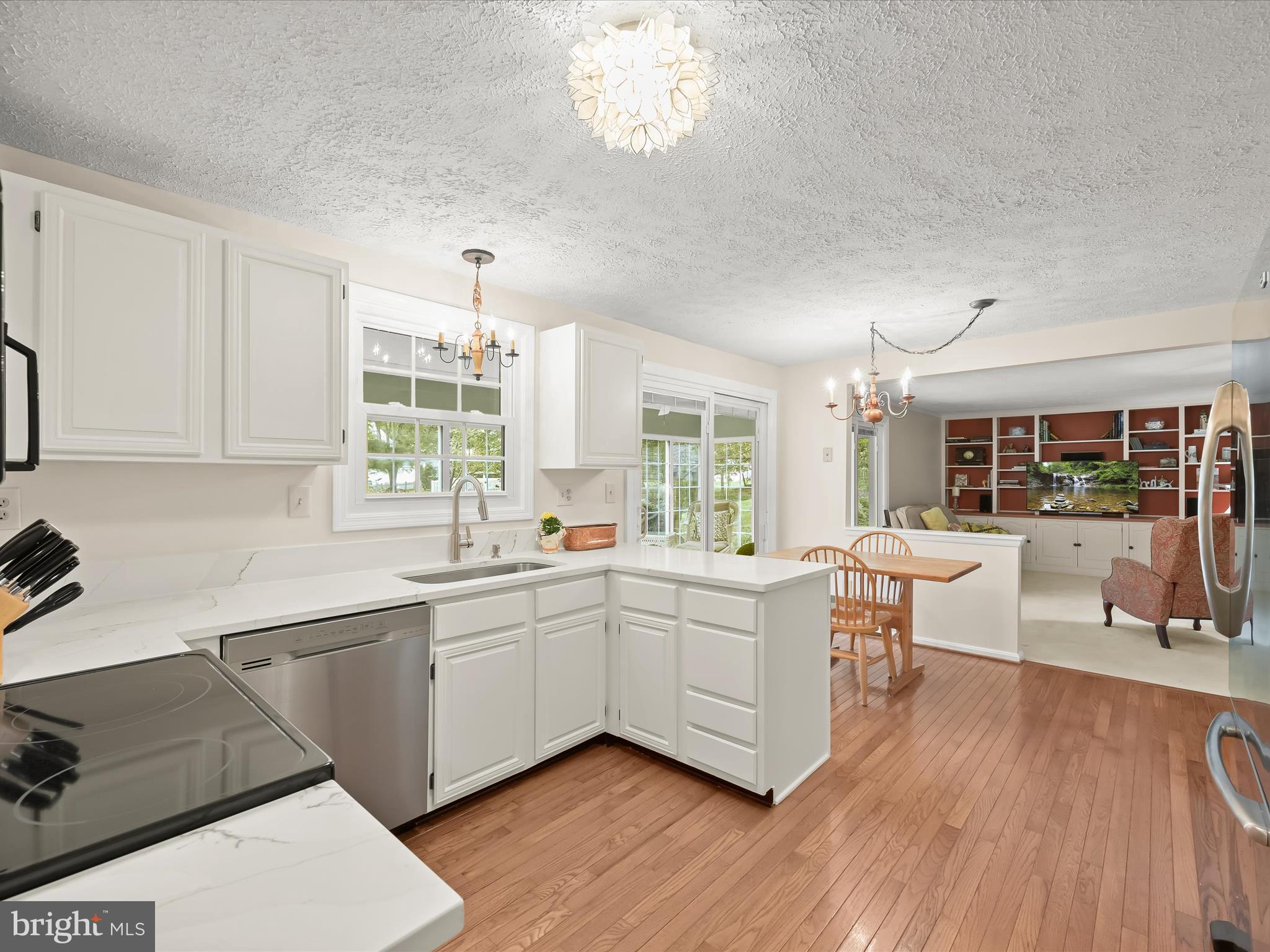 KINGS MEADE - Residential