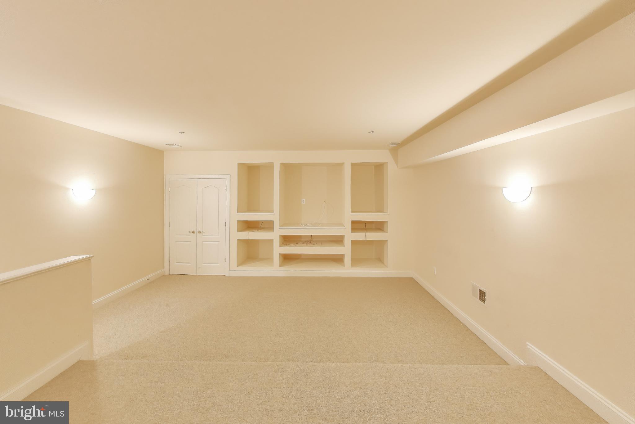 WOODMORE NORTH - Residential