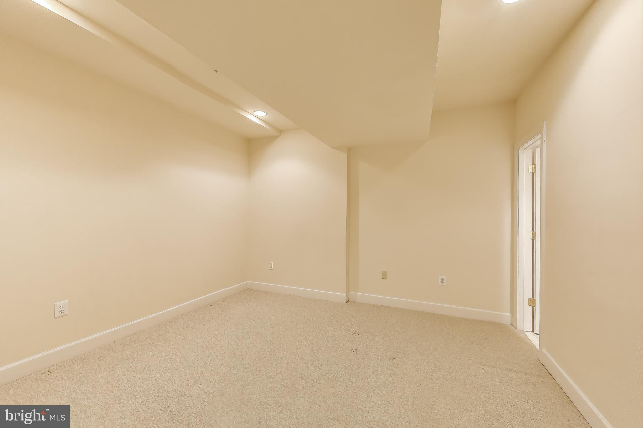 WOODMORE NORTH - Residential