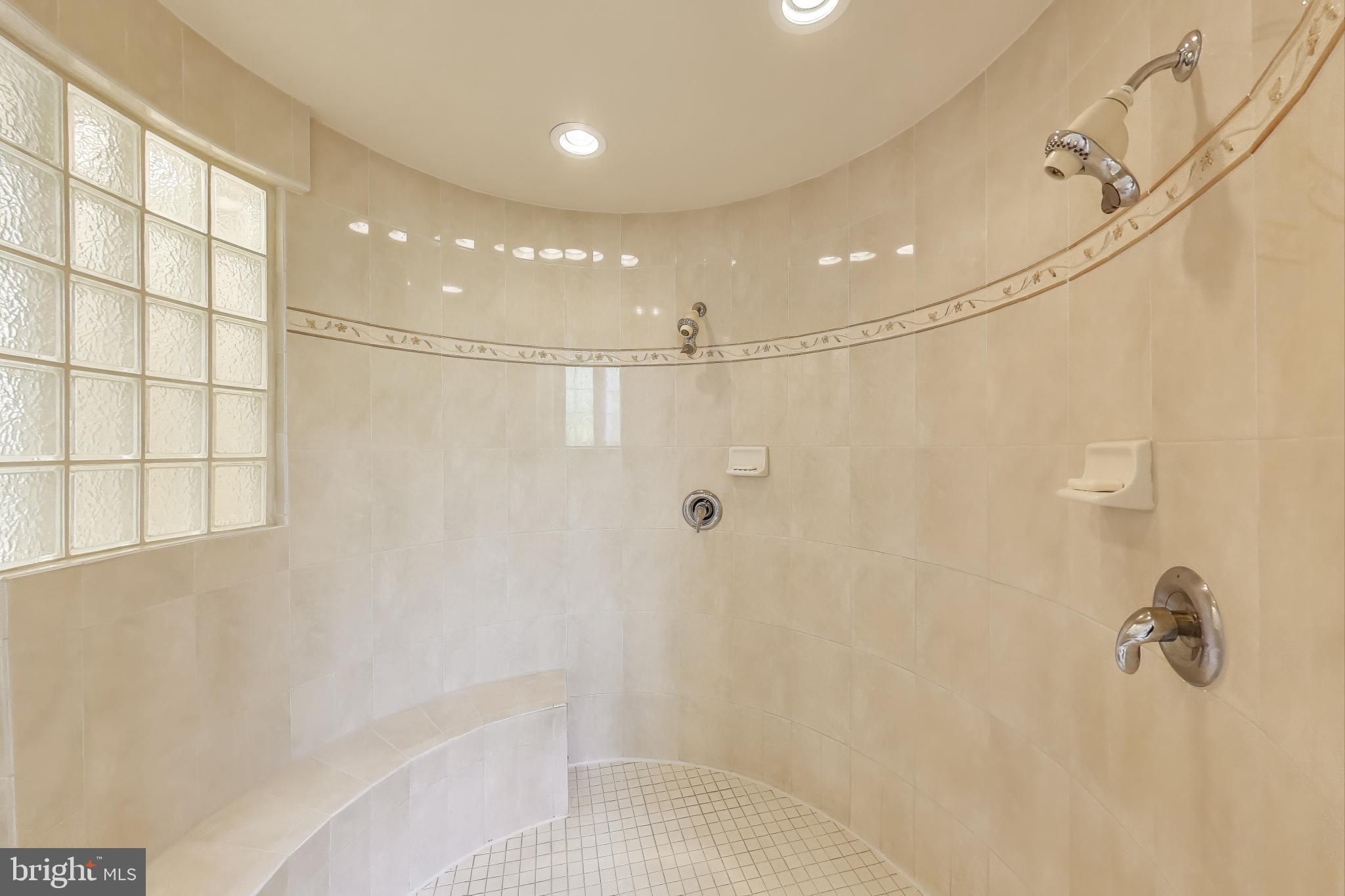 WOODMORE NORTH - Residential