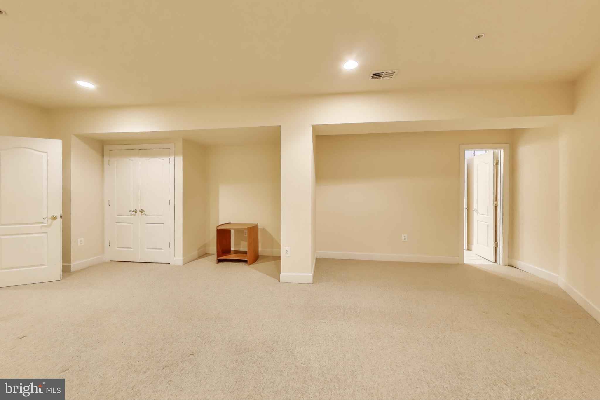 WOODMORE NORTH - Residential