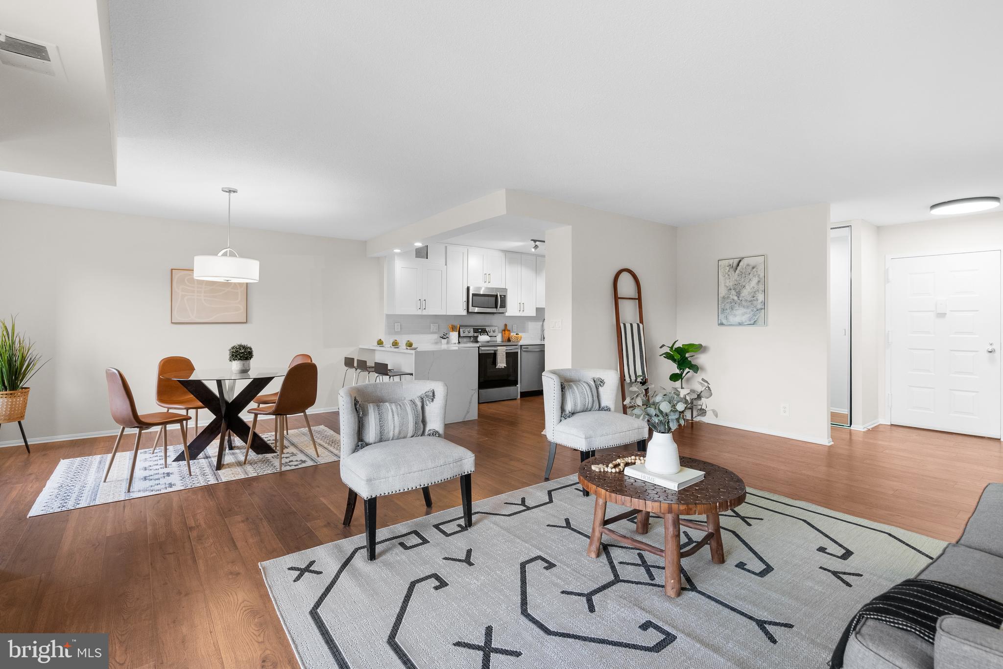 ROTONDA - Residential