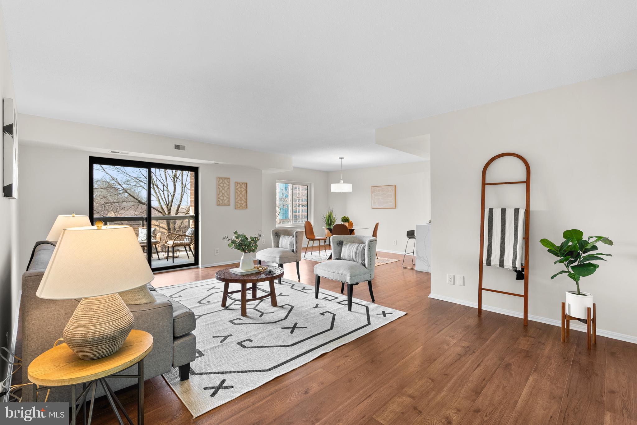 ROTONDA - Residential