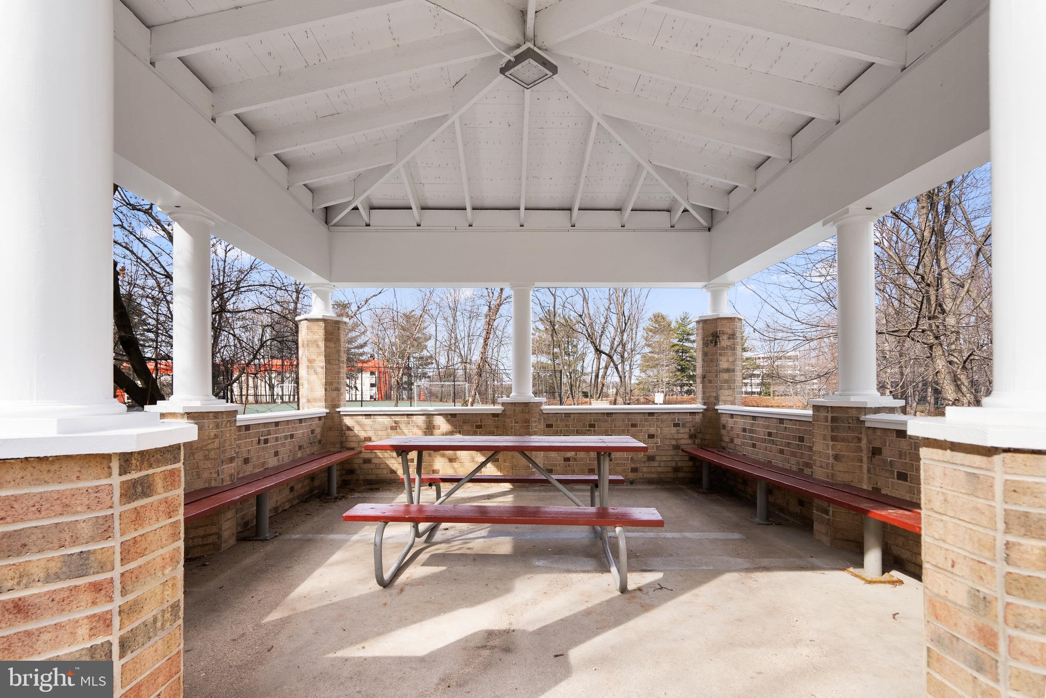 ROTONDA - Residential