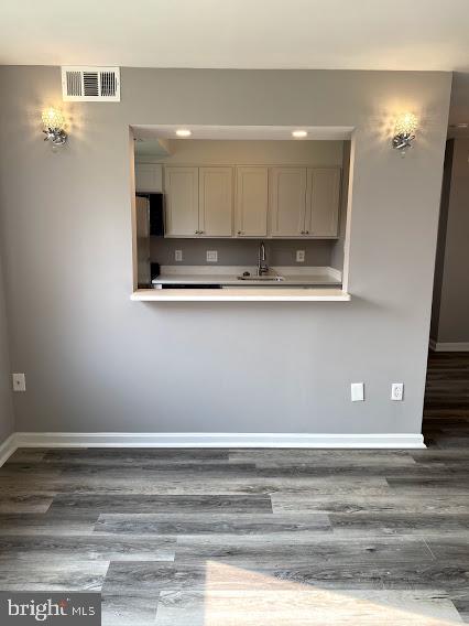 12 HALLEY PLACE SE 101