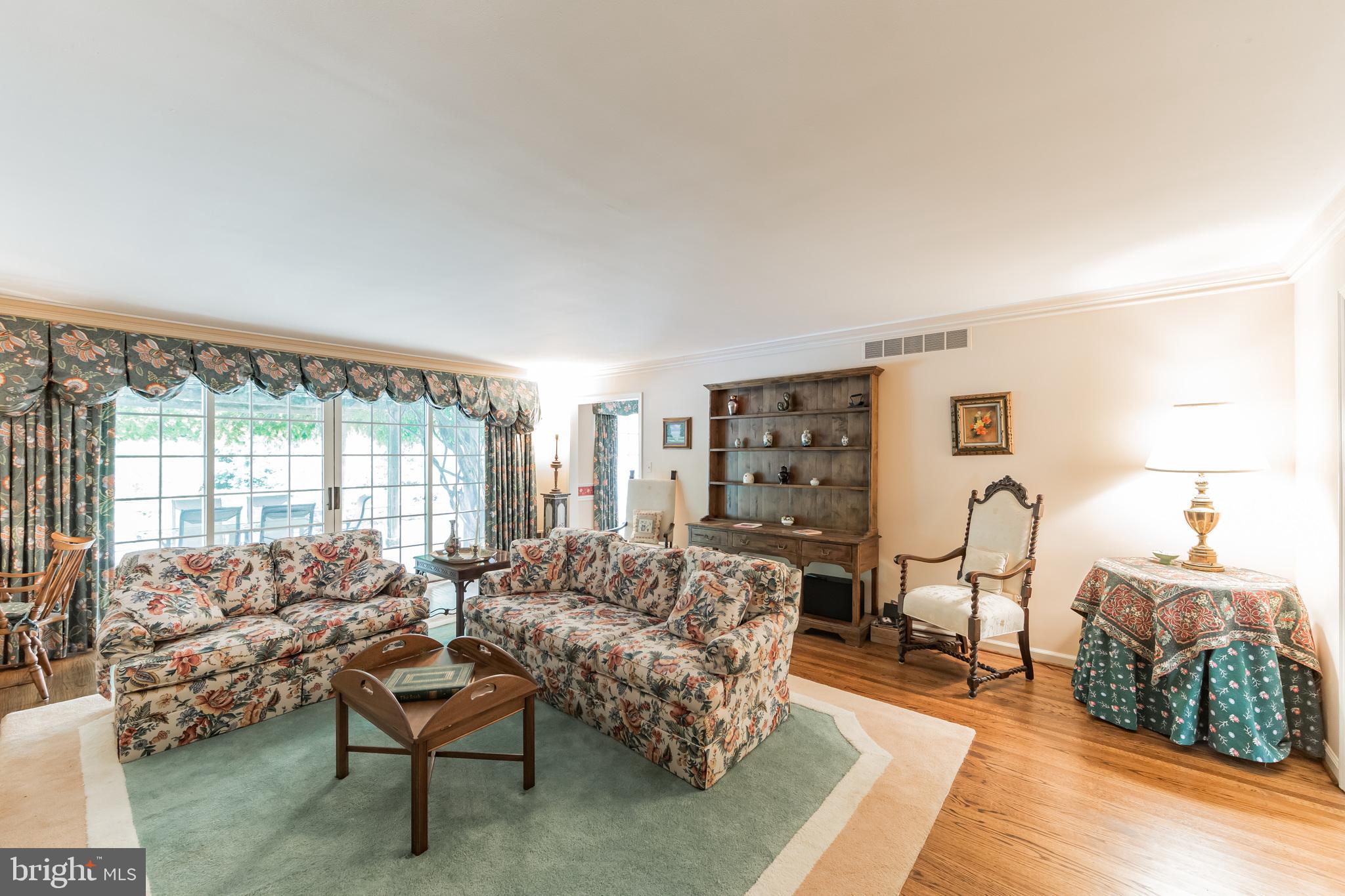 RITTENHOUSE ARBOR - Residential