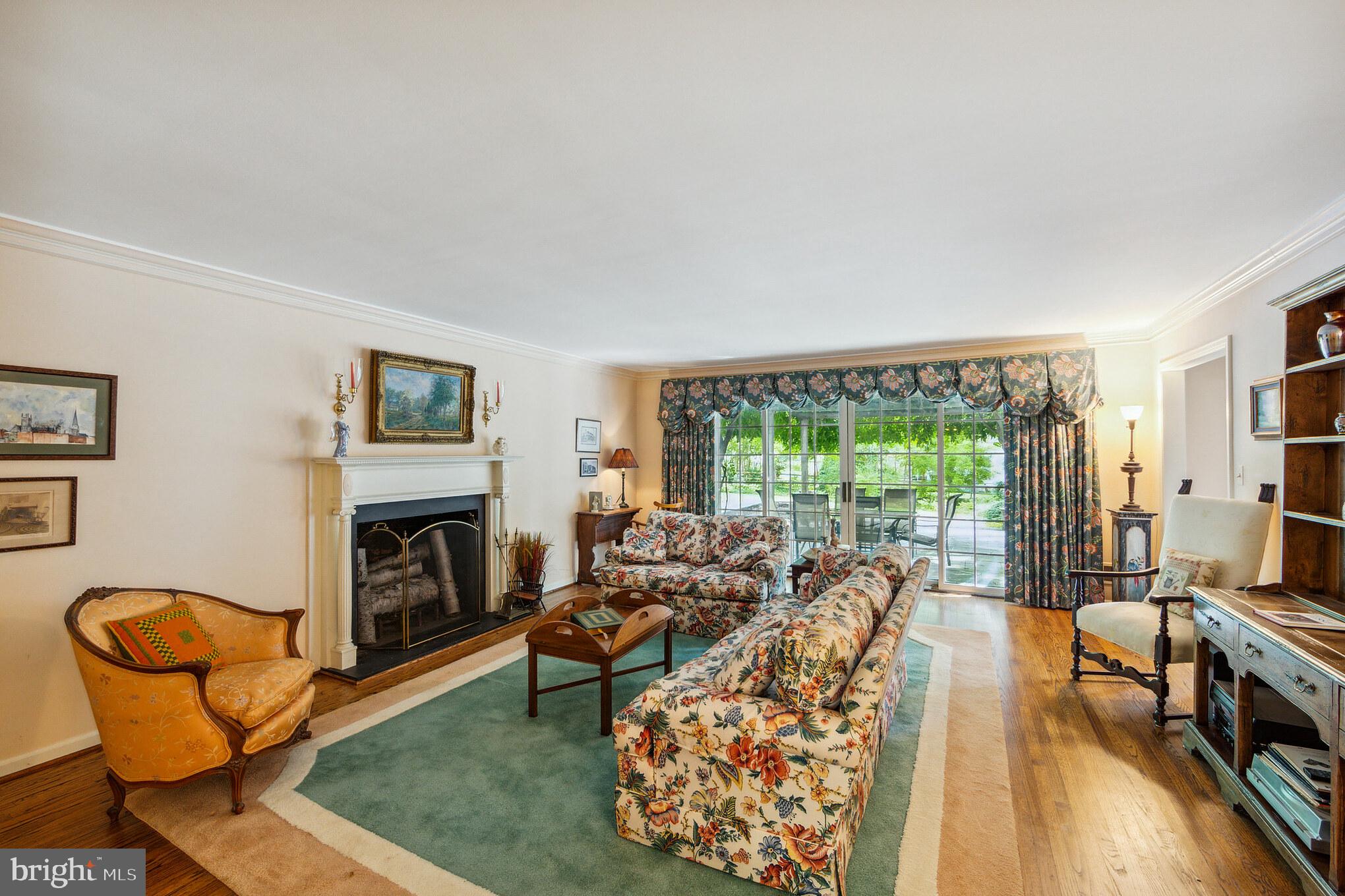 RITTENHOUSE ARBOR - Residential