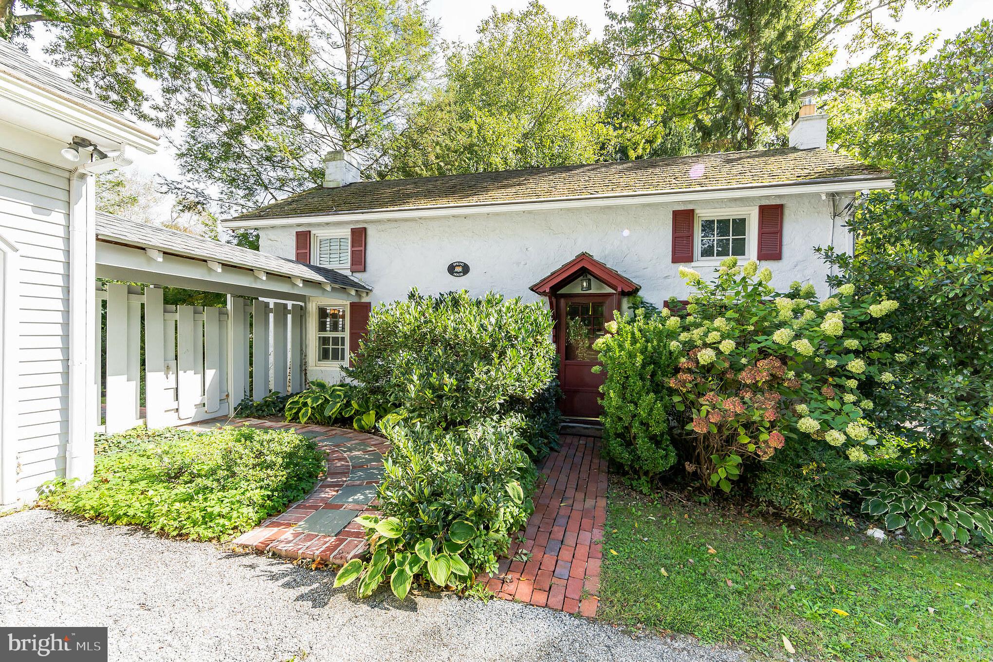 RITTENHOUSE ARBOR - Residential