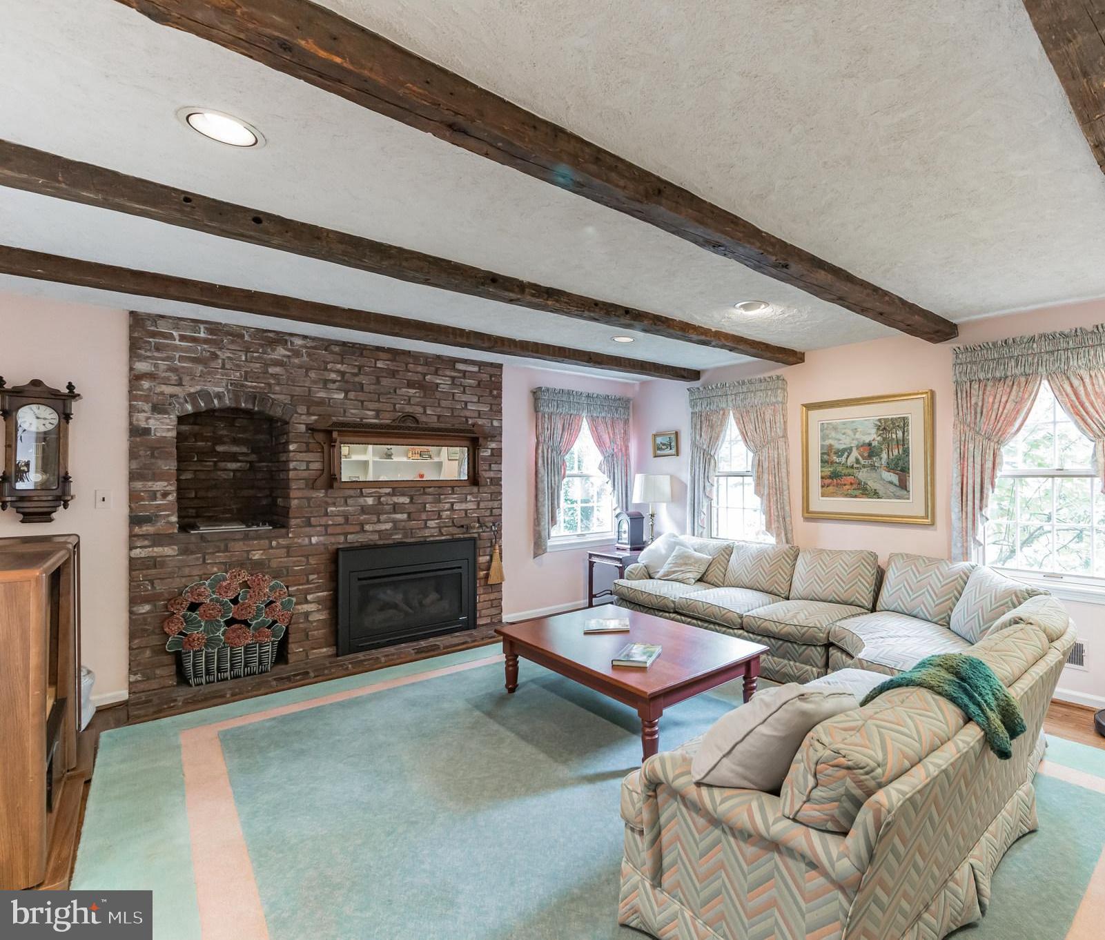 RITTENHOUSE ARBOR - Residential