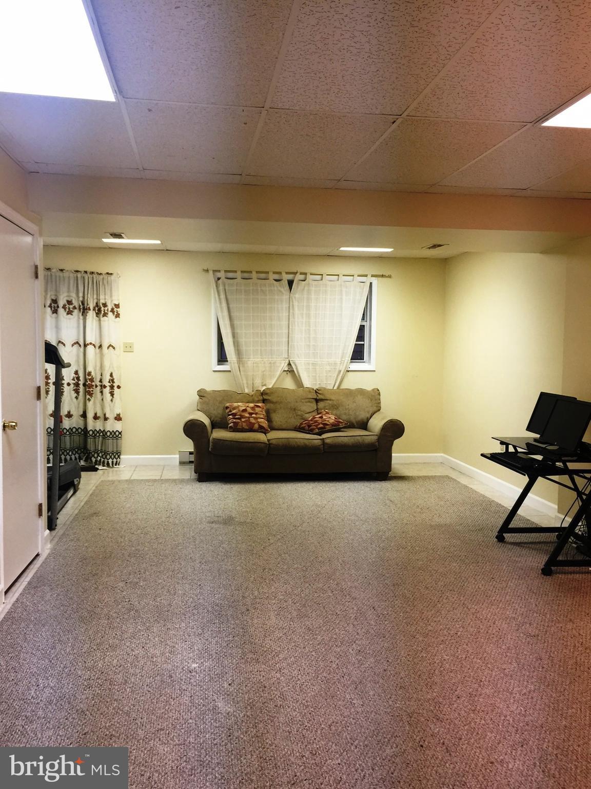 MOUNTAIN VILLAGE - Residential Lease