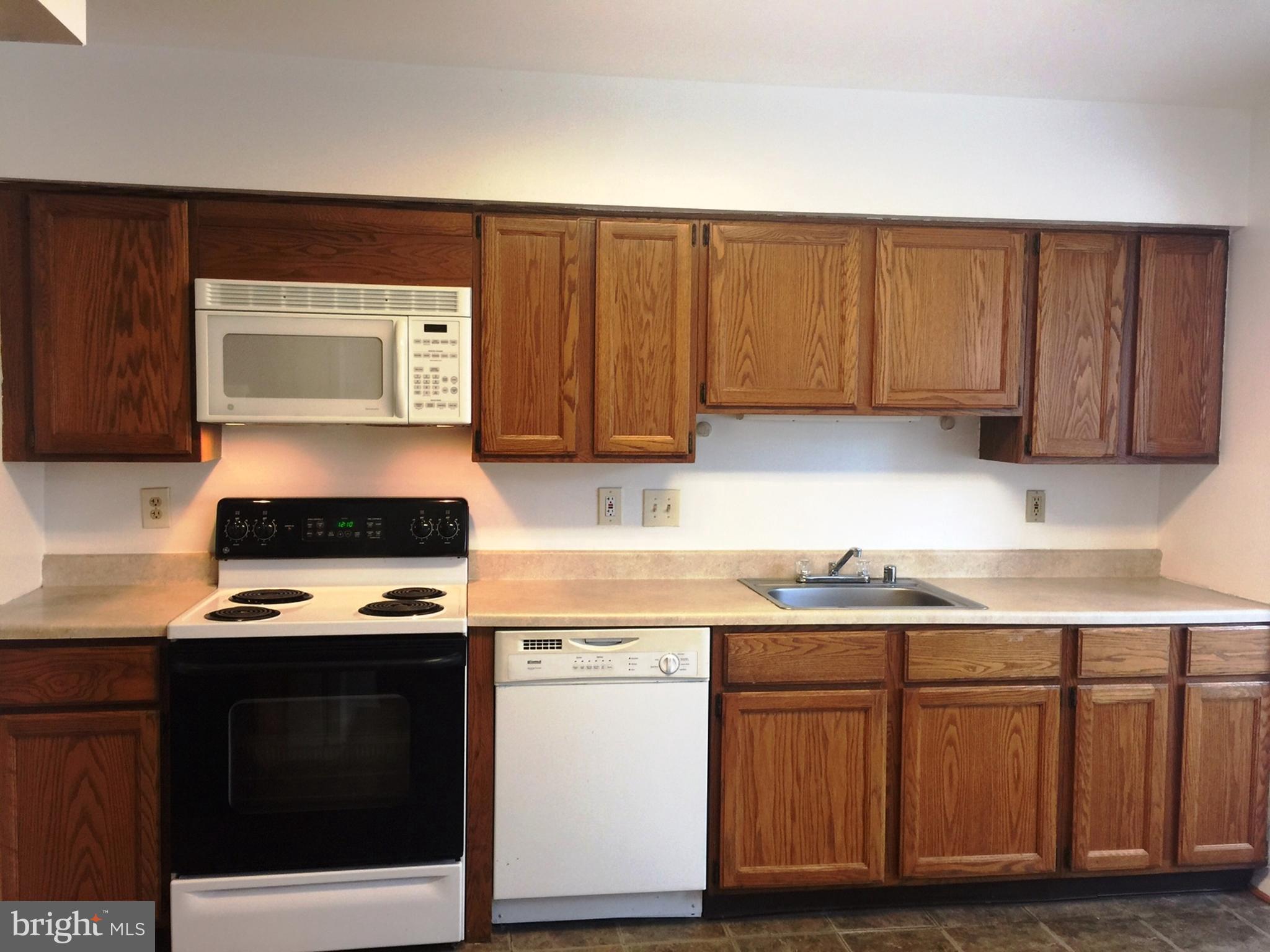 MOUNTAIN VILLAGE - Residential Lease