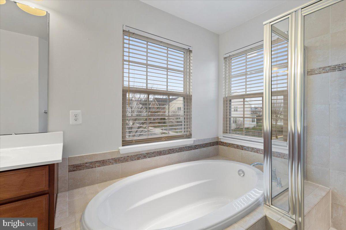 BRIGHTON PLACE - Residential