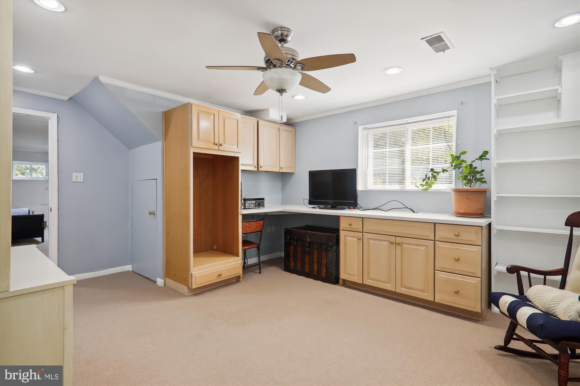 KEMP MILL ESTATES - Residential