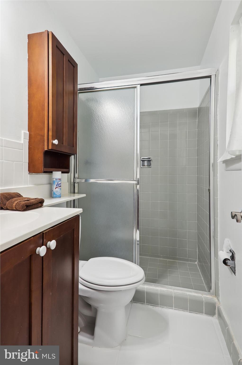 KEMP MILL ESTATES - Residential