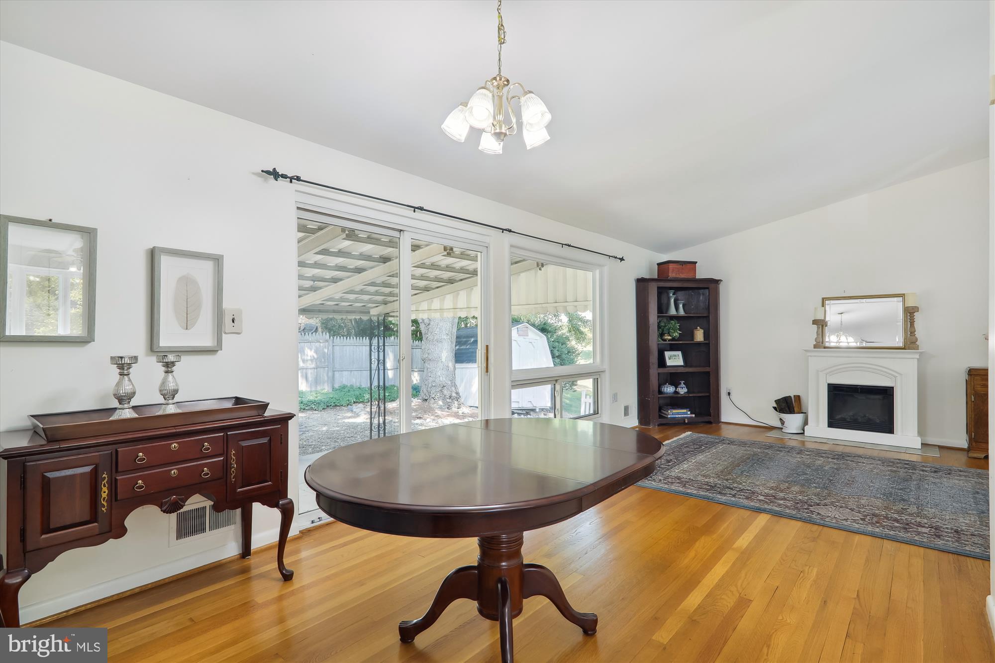 KEMP MILL ESTATES - Residential