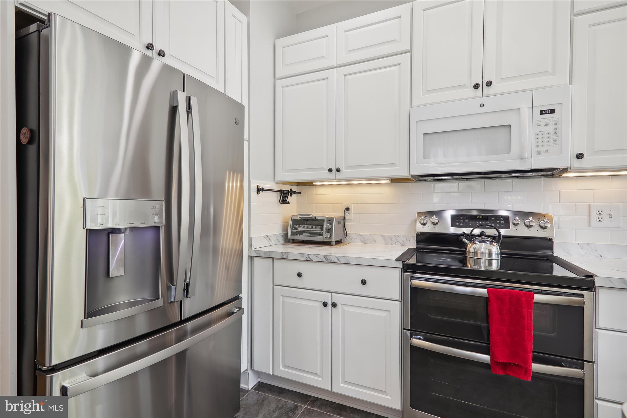 KEMP MILL ESTATES - Residential