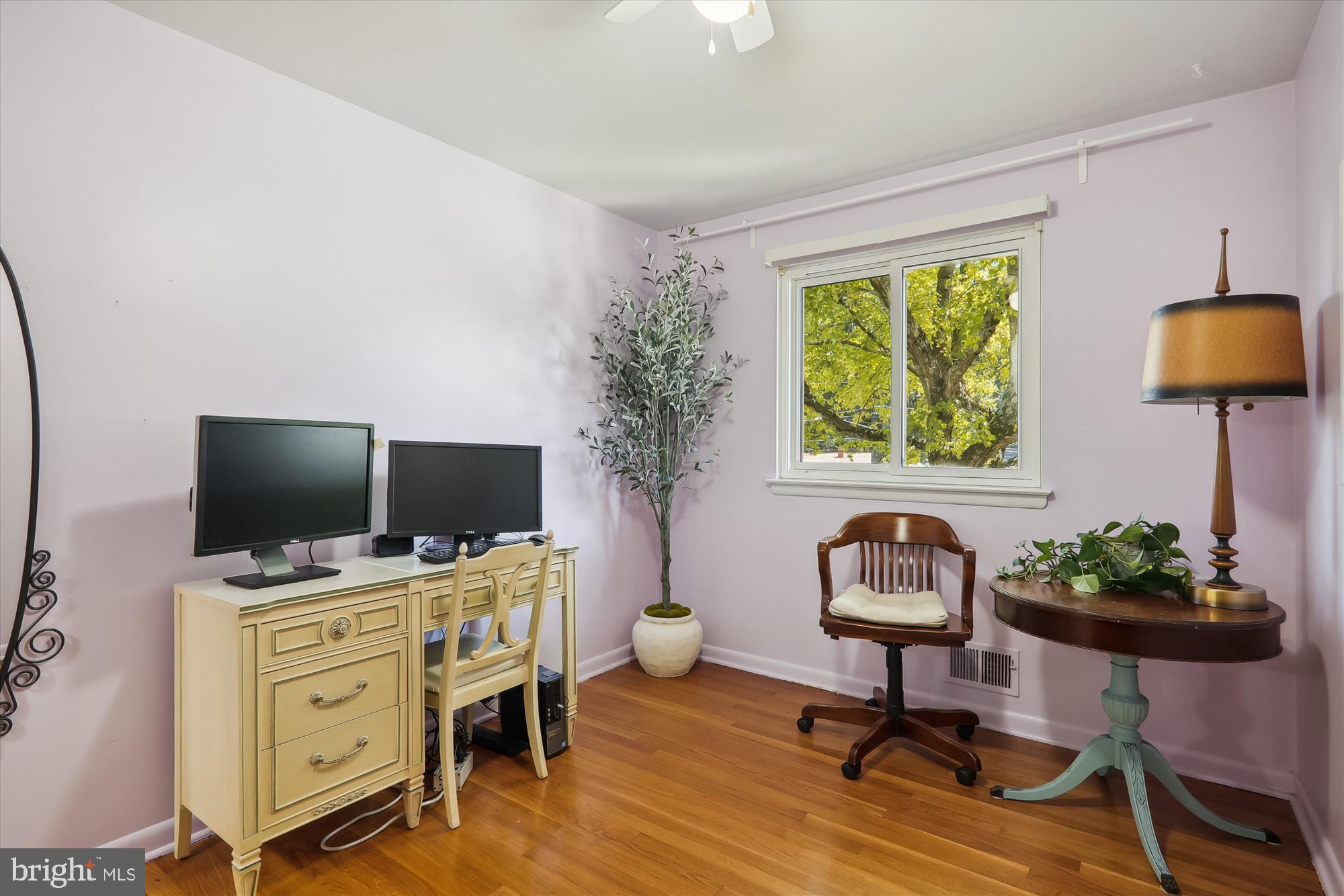 KEMP MILL ESTATES - Residential