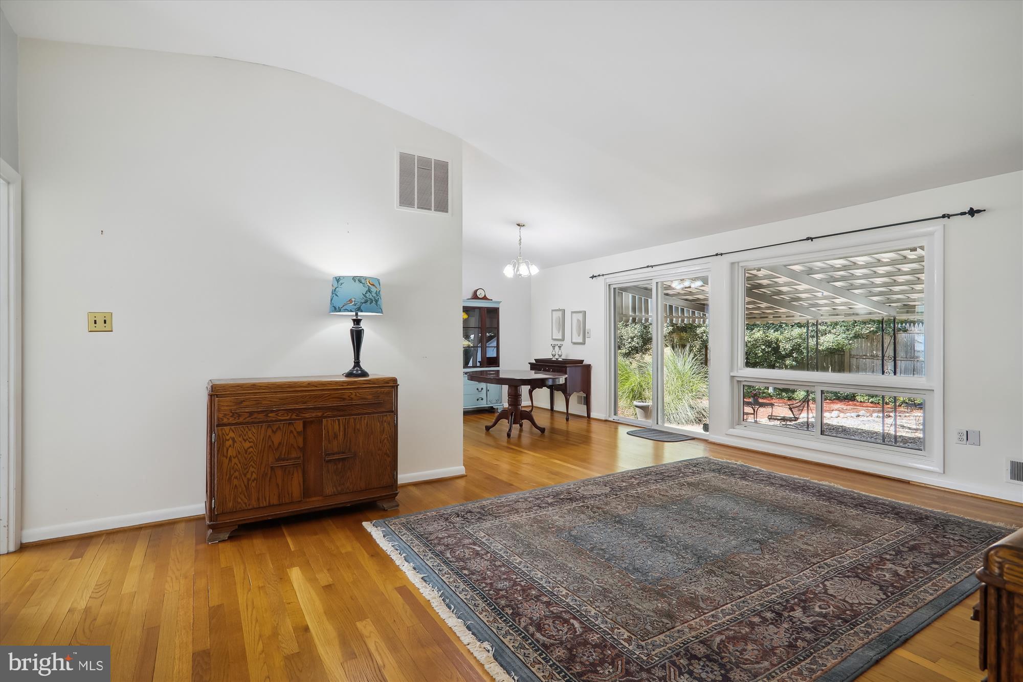 KEMP MILL ESTATES - Residential