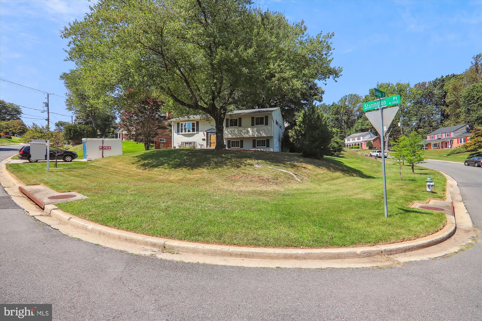 KEMP MILL ESTATES - Residential