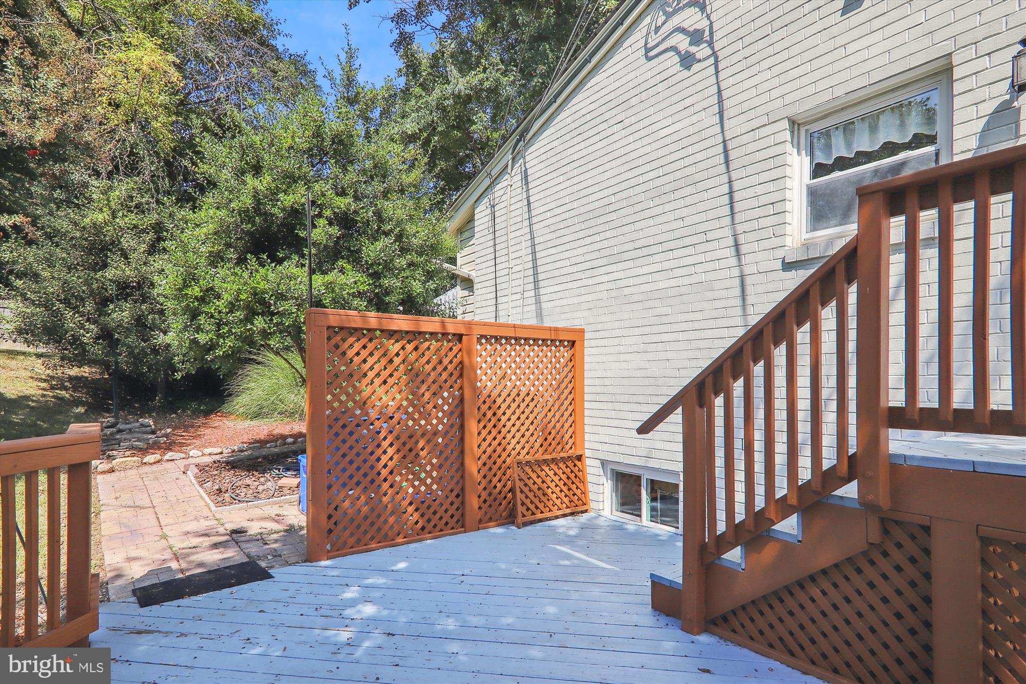 KEMP MILL ESTATES - Residential