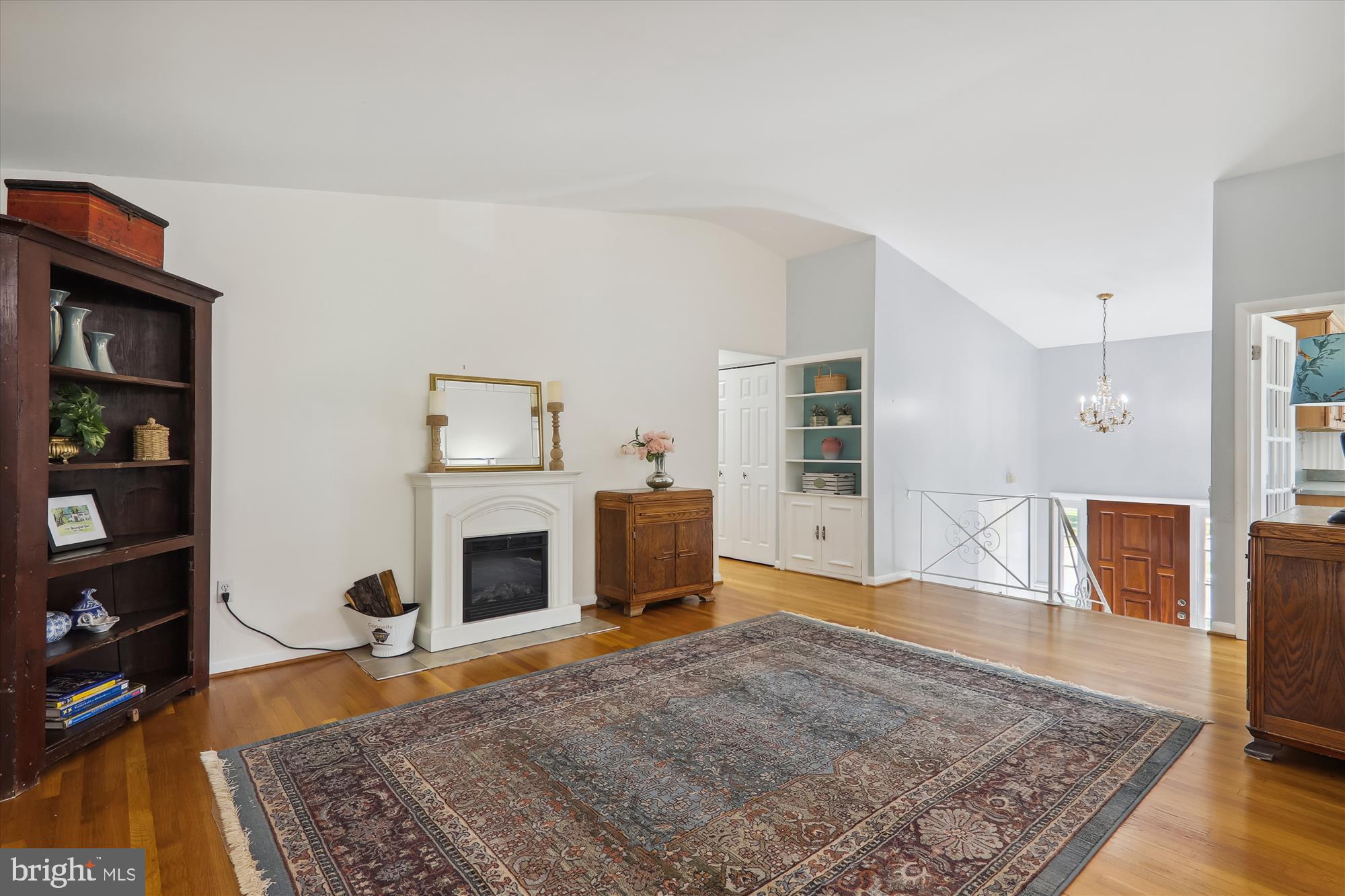 KEMP MILL ESTATES - Residential