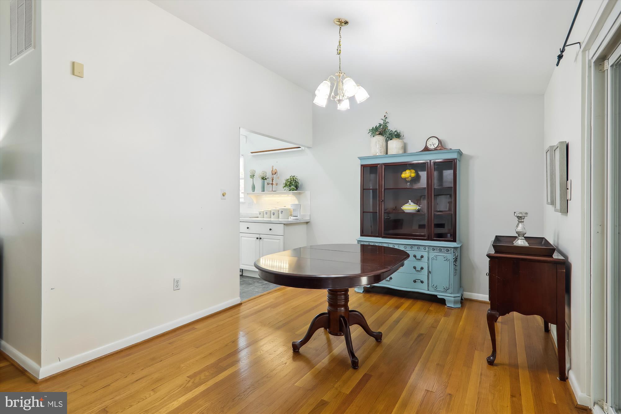 KEMP MILL ESTATES - Residential