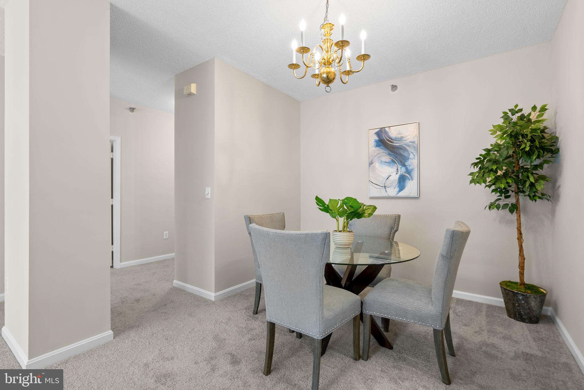 TURNBERRY COURTS AT LEIS - Residential