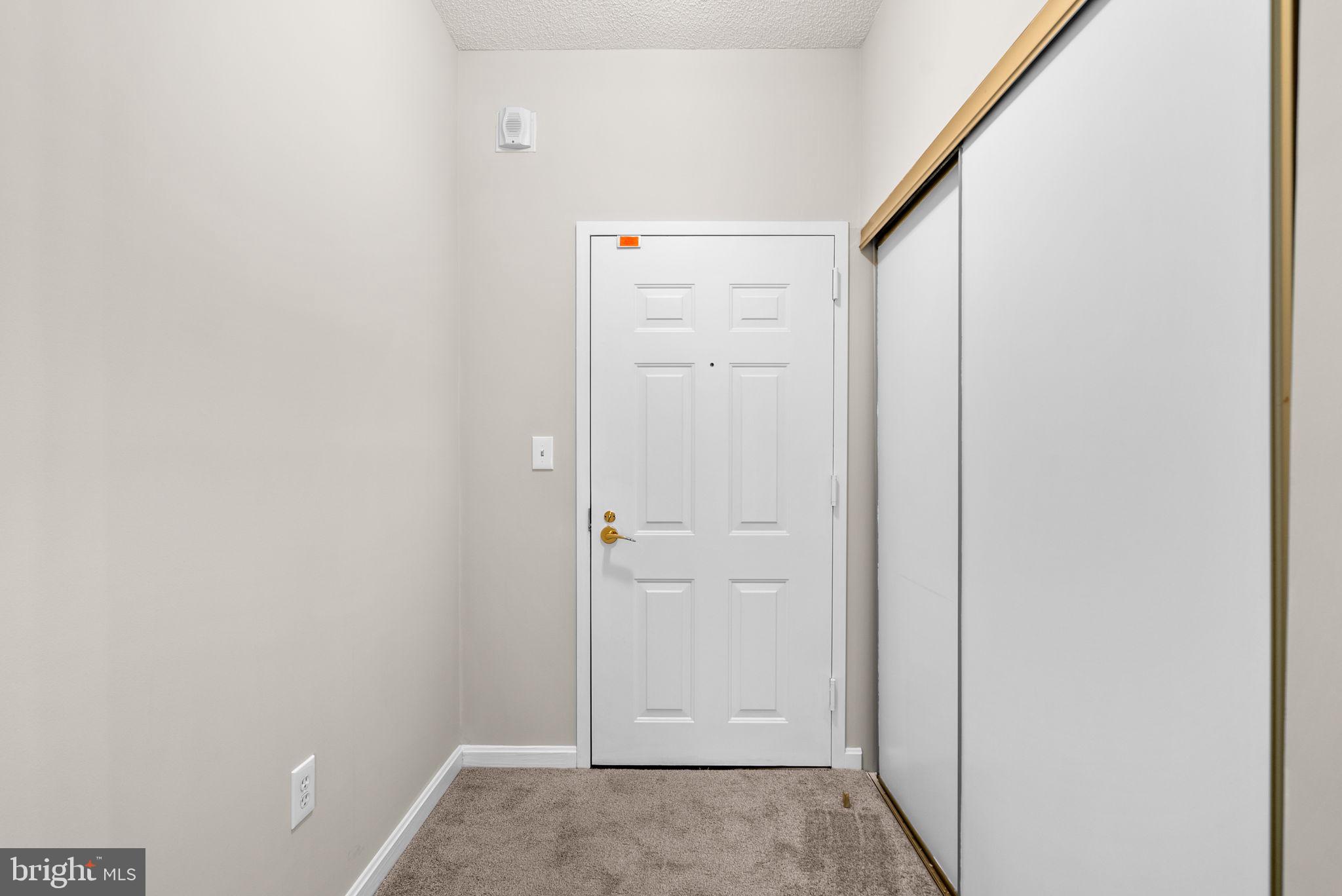 TURNBERRY COURTS AT LEIS - Residential