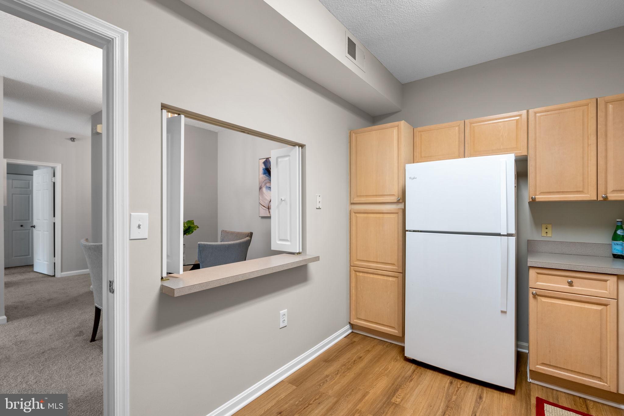 TURNBERRY COURTS AT LEIS - Residential