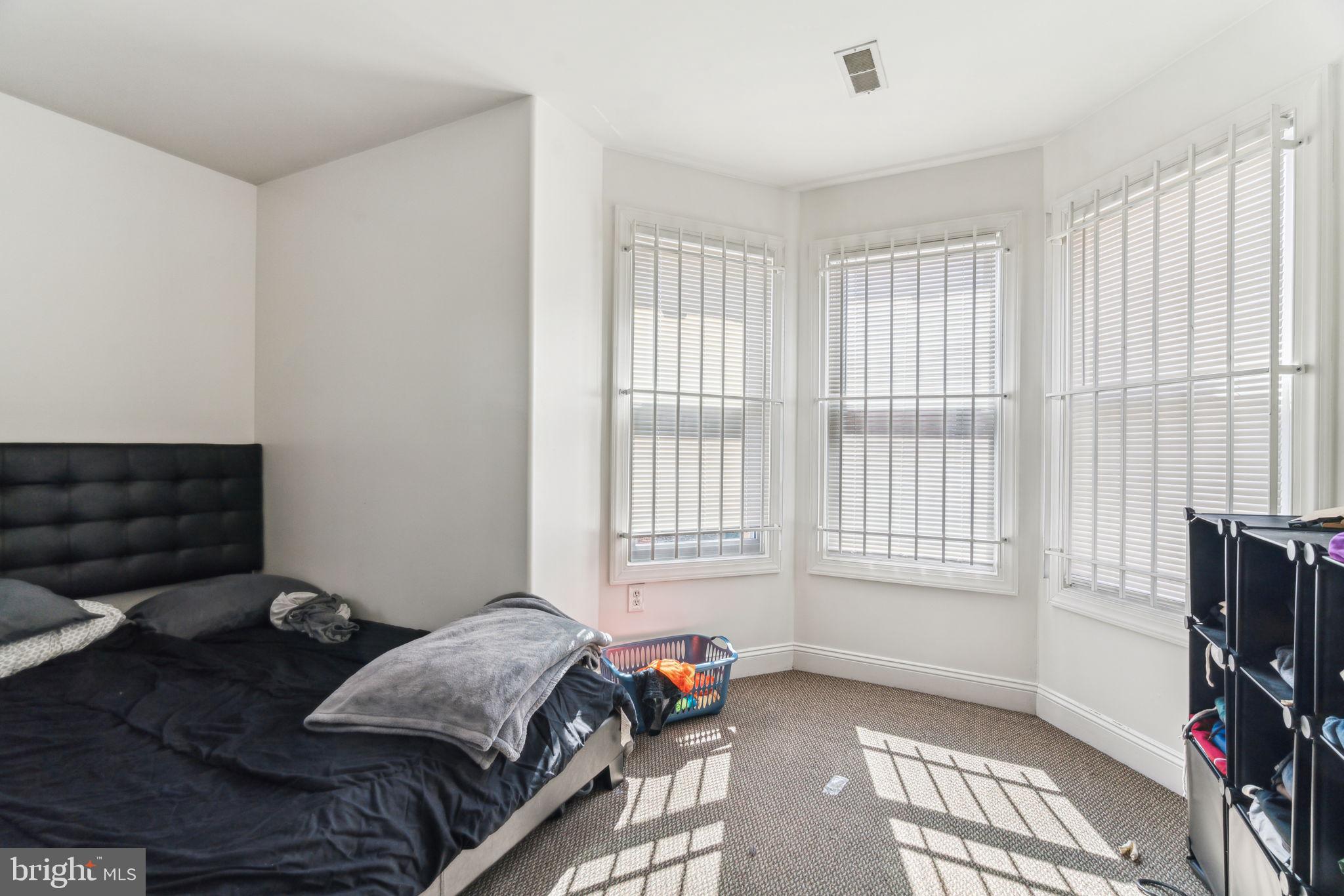 TEMPLE UNIVERSITY - Residential