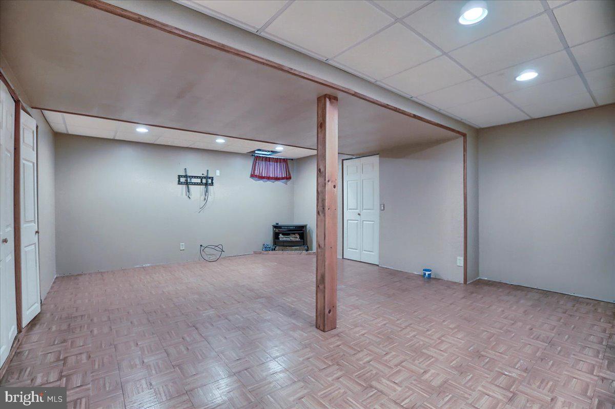 WHEATLAND MANOR - Residential