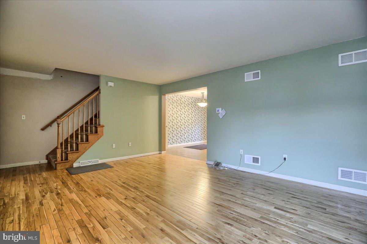 WHEATLAND MANOR - Residential