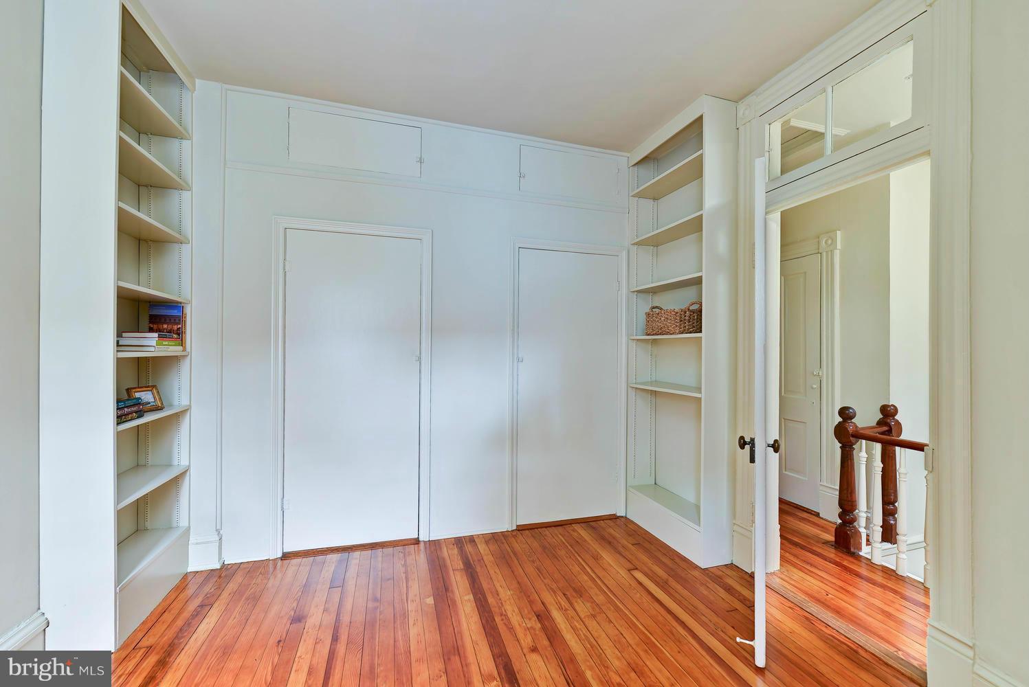 OLD TOWN - Residential