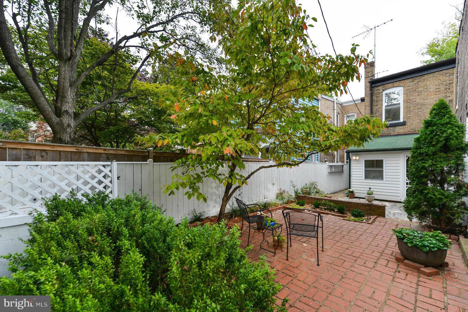 OLD TOWN - Residential