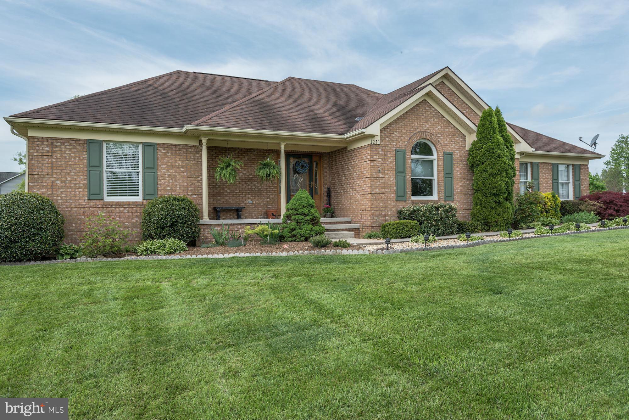 CLOVERDALE HEIGHTS - Residential