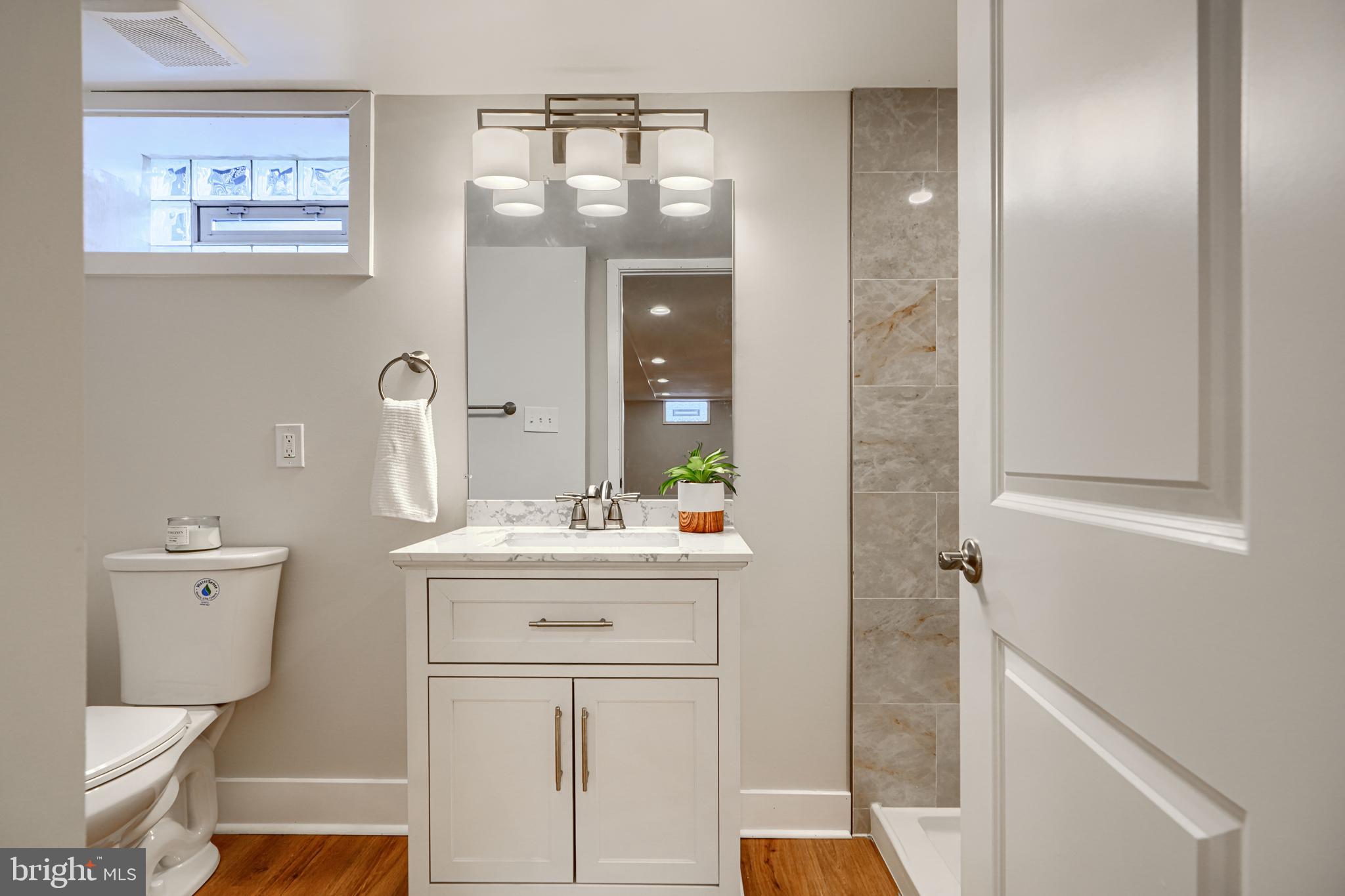 RIDERWOOD HILLS - Residential