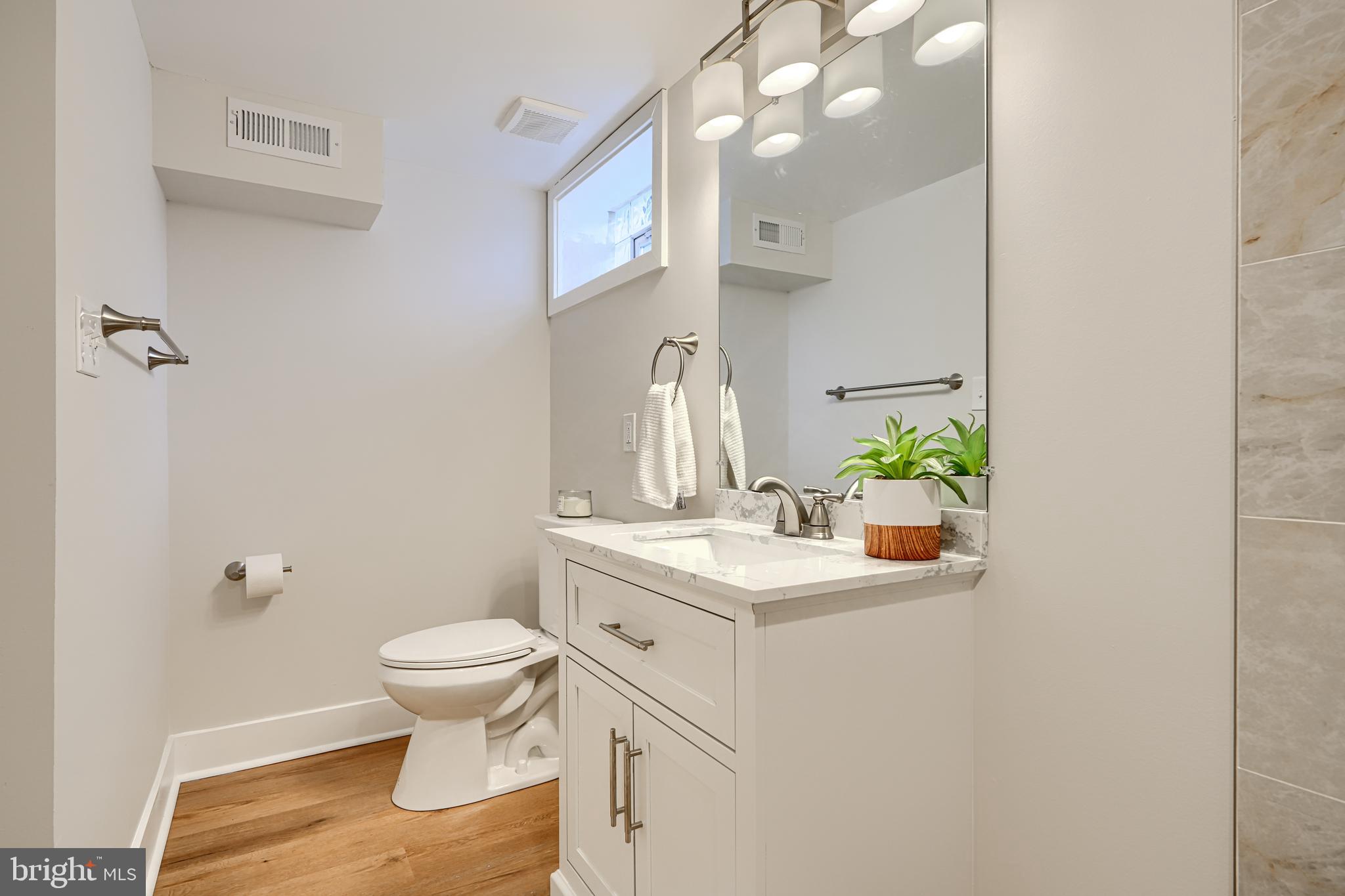 RIDERWOOD HILLS - Residential