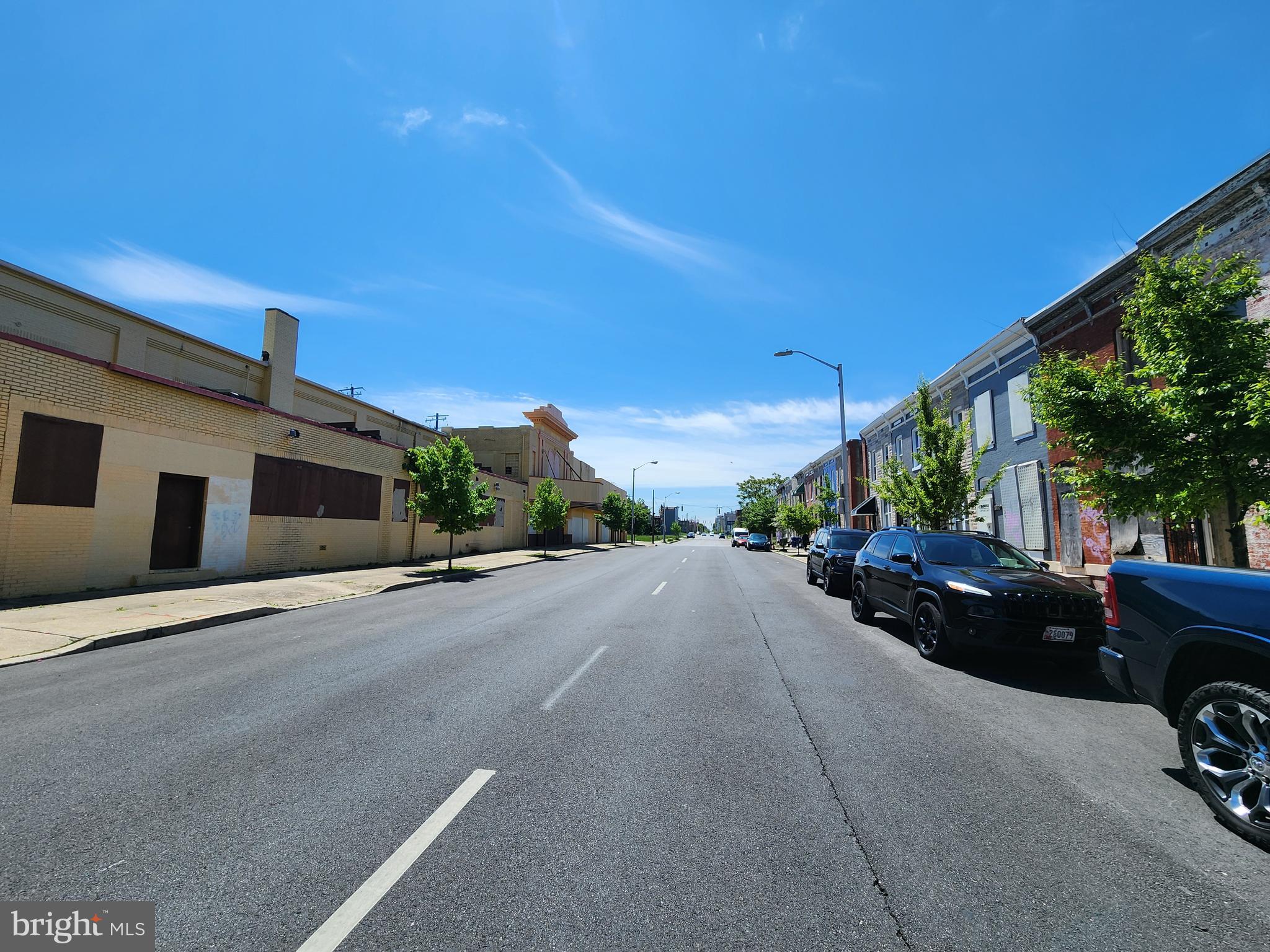 BROADWAY EAST - Residential