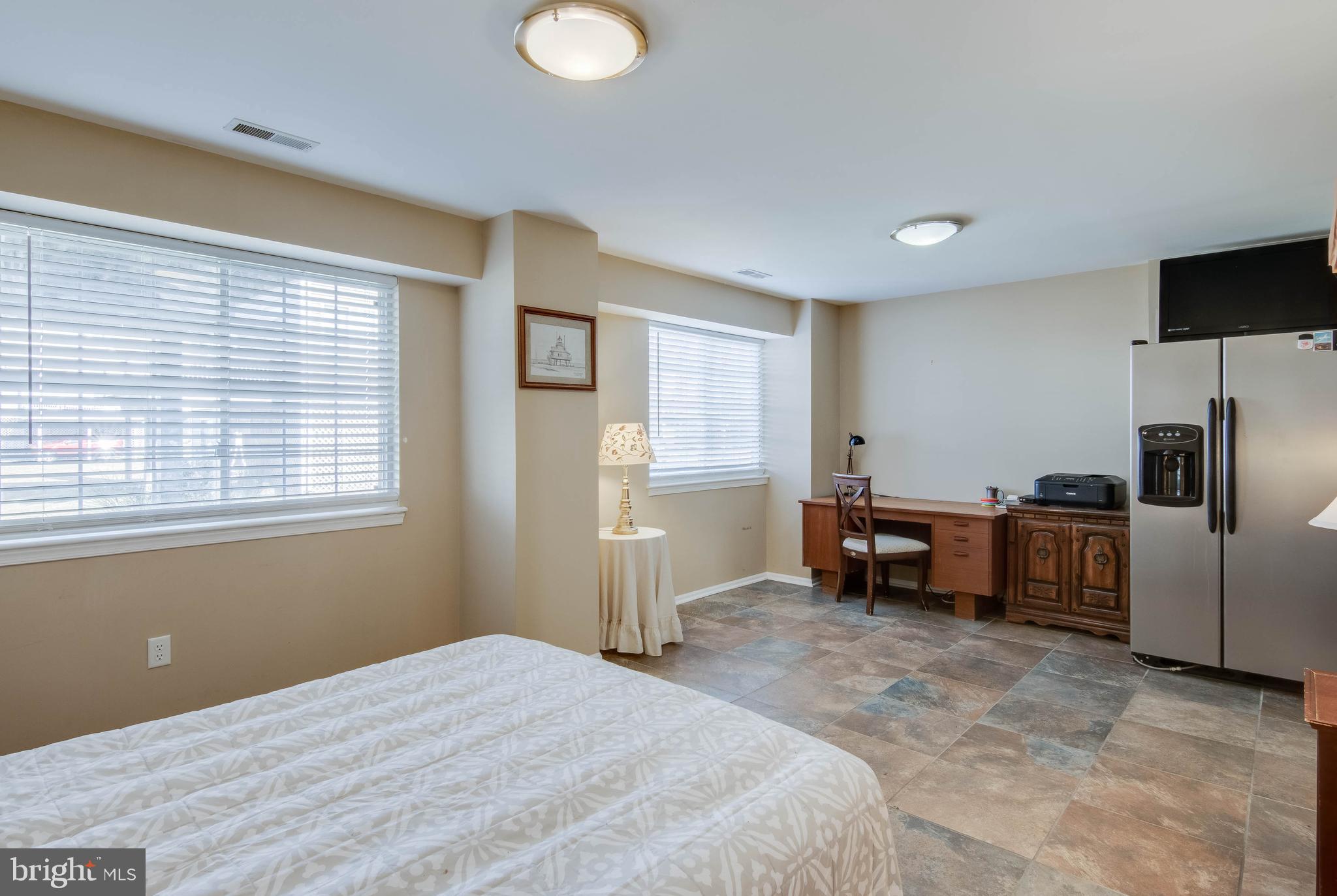 FAIRWINDS - Residential