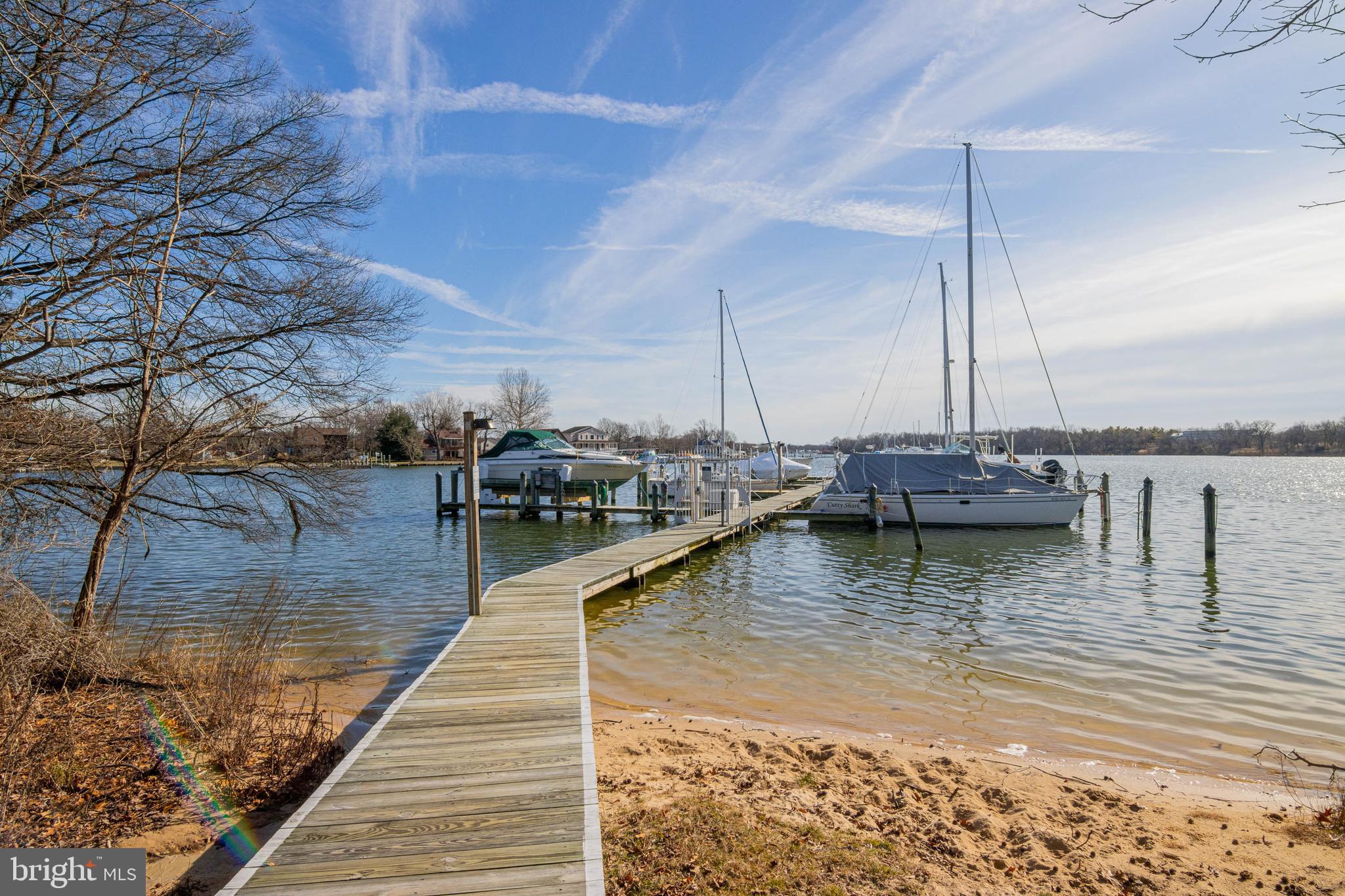 FAIRWINDS - Residential