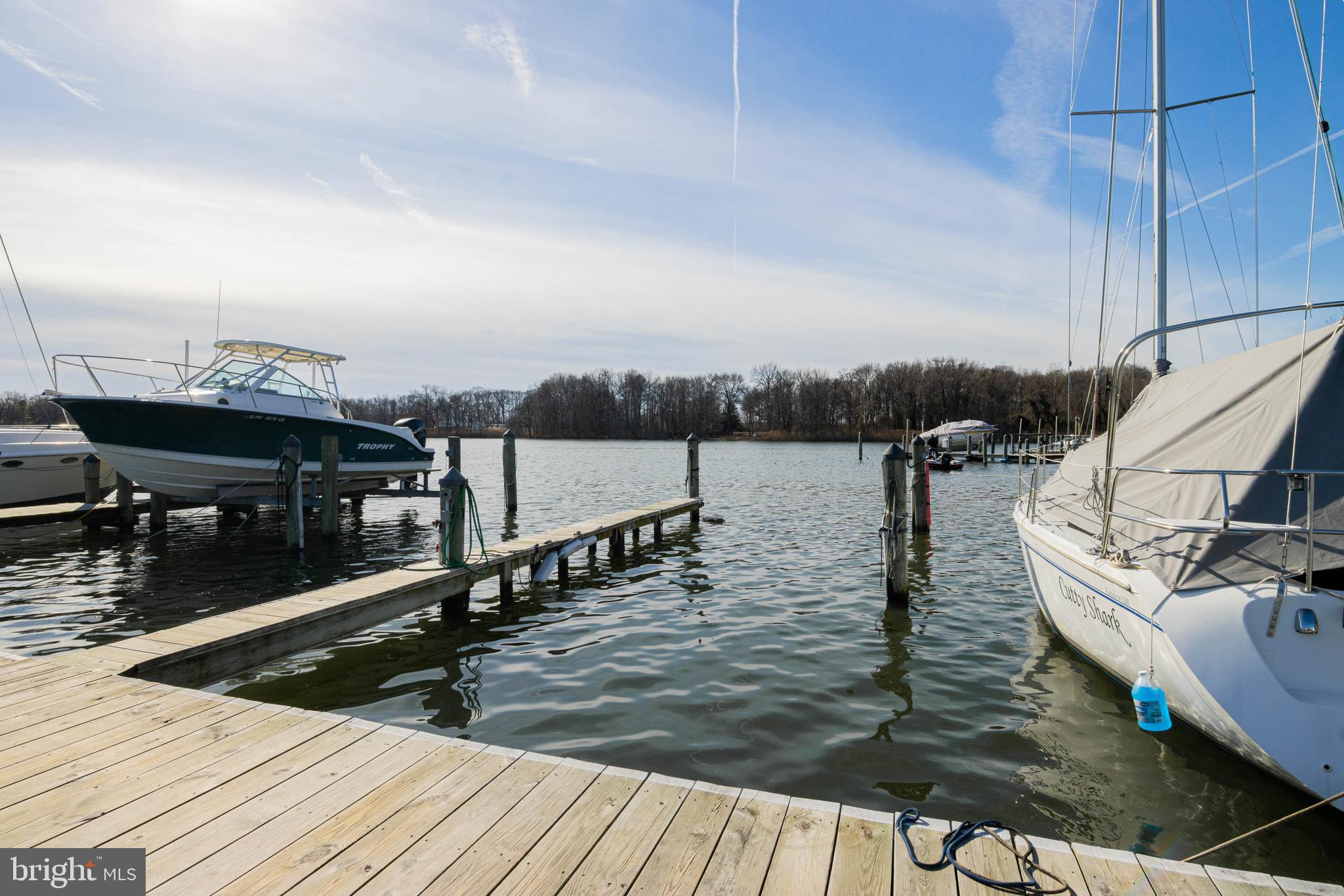 FAIRWINDS - Residential