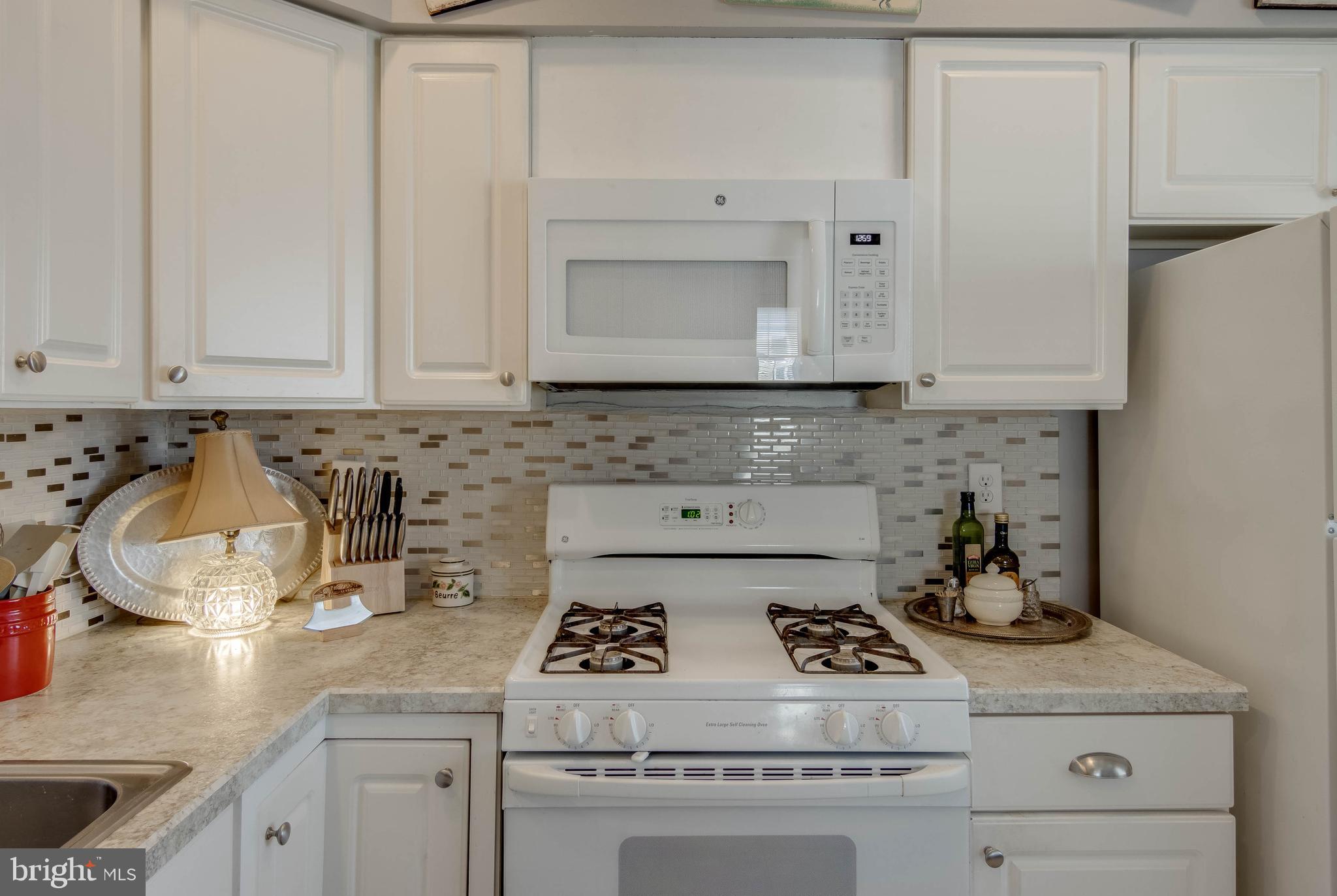 FAIRWINDS - Residential